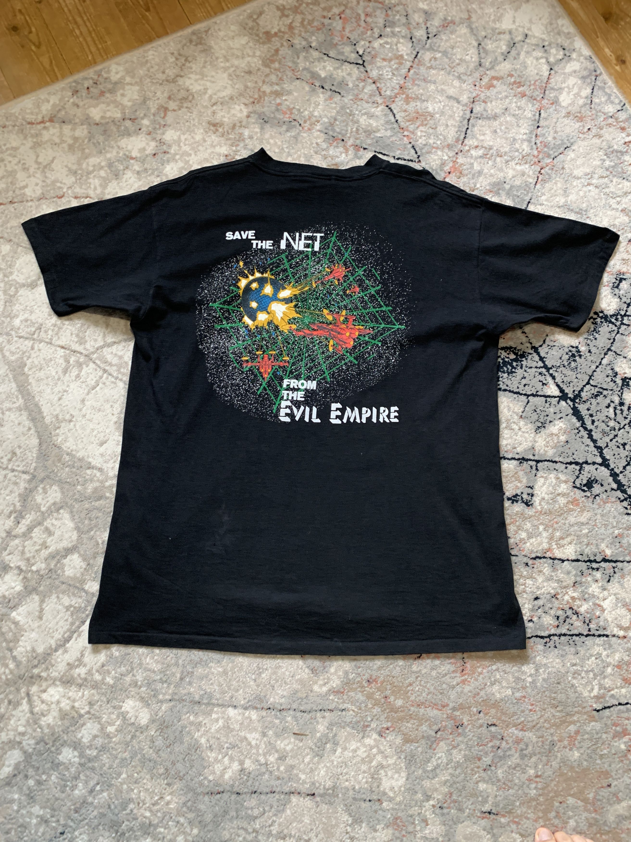 Vintage Vintage Save The NET From The Evil Empire Tee Size US XL / EU 56 / 4 - 2 Thumbnail