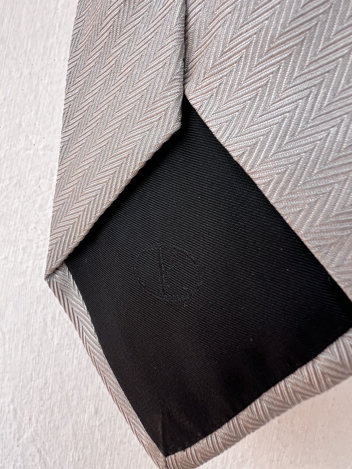 Valentino Valentino Silver Silk Tie Made in Italy Size ONE SIZE - 2 Thumbnail