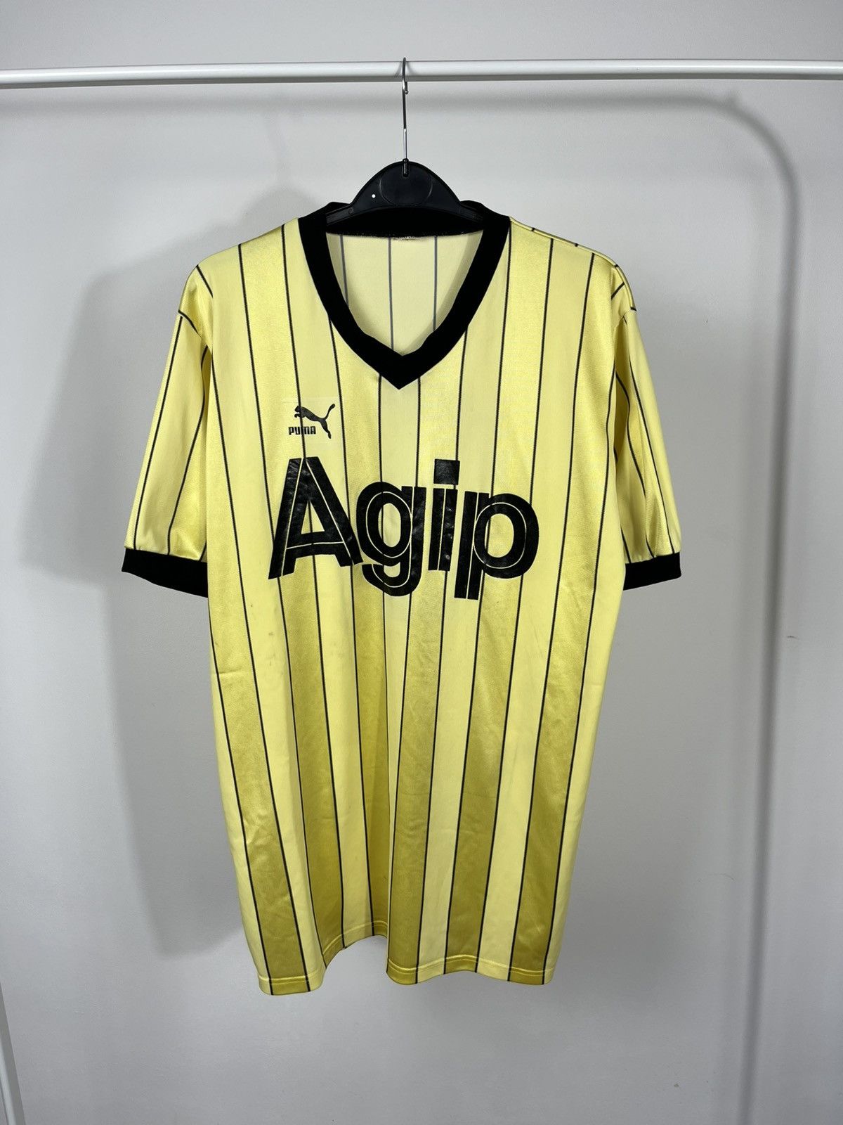 Puma Vintage Puma Agip Striped Jersey Number 3 Yellow Black Size US S / EU 44-46 / 1 - 1 Thumbnail