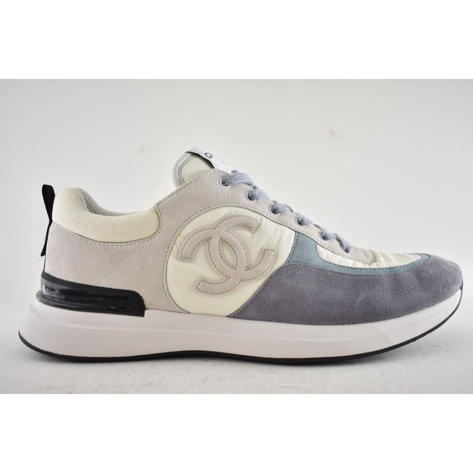Chanel Mens Suede CC Logo Low Top Lace Up Trainer Sneaker Size US 11 / EU 44 - 2 Thumbnail