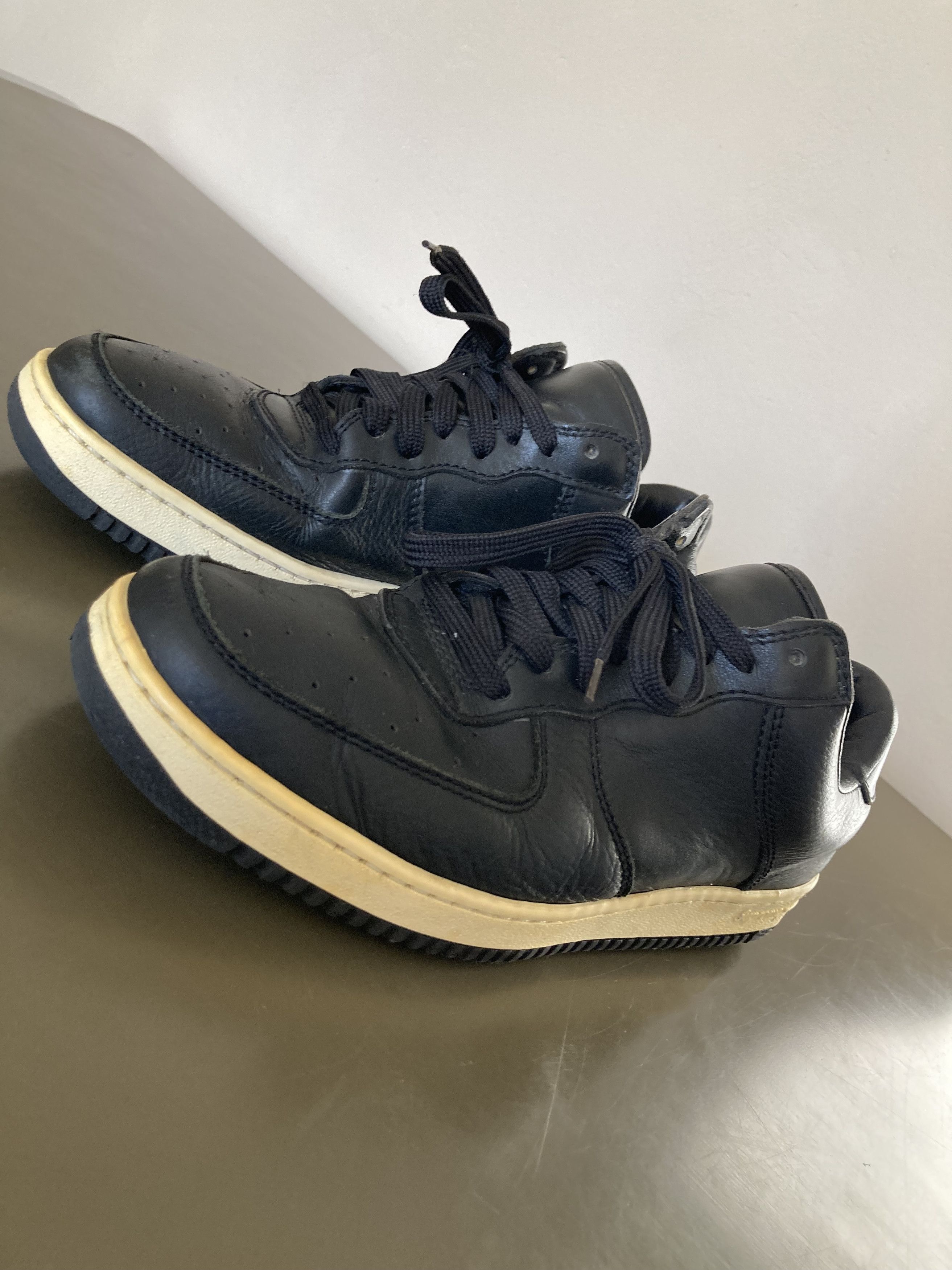 Supreme SUPREME Down Low Black US 10. Vintage. AF1/ Dunk/ Uptowns. Size US 10 / EU 43 - 7 Thumbnail