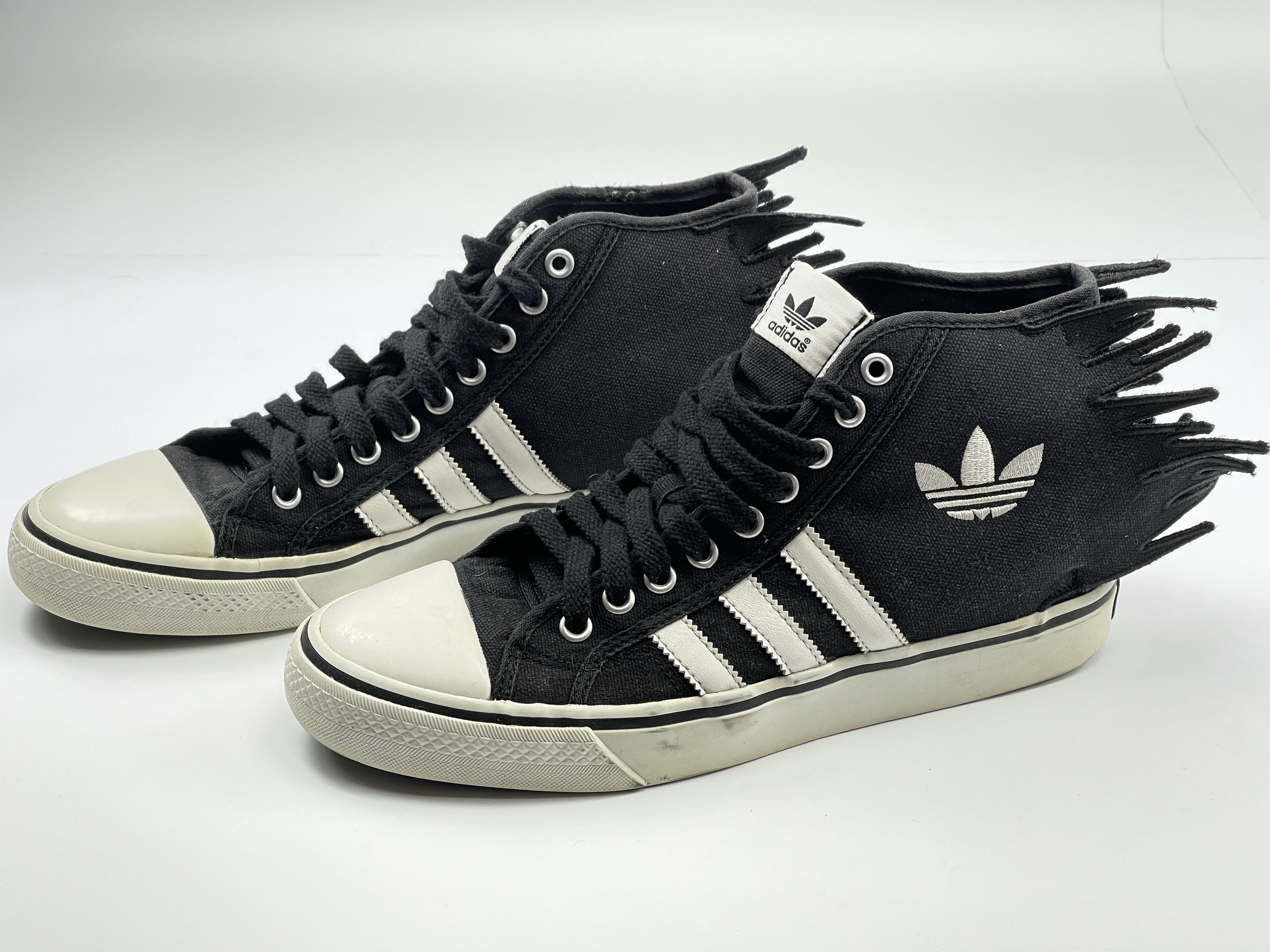 Adidas × Jeremy Scott Adidas Jeremy Scott Wings Sneakers Nizza Jagged Shoes Q23107 Size US 8.5 / EU 41-42 - 2 Thumbnail