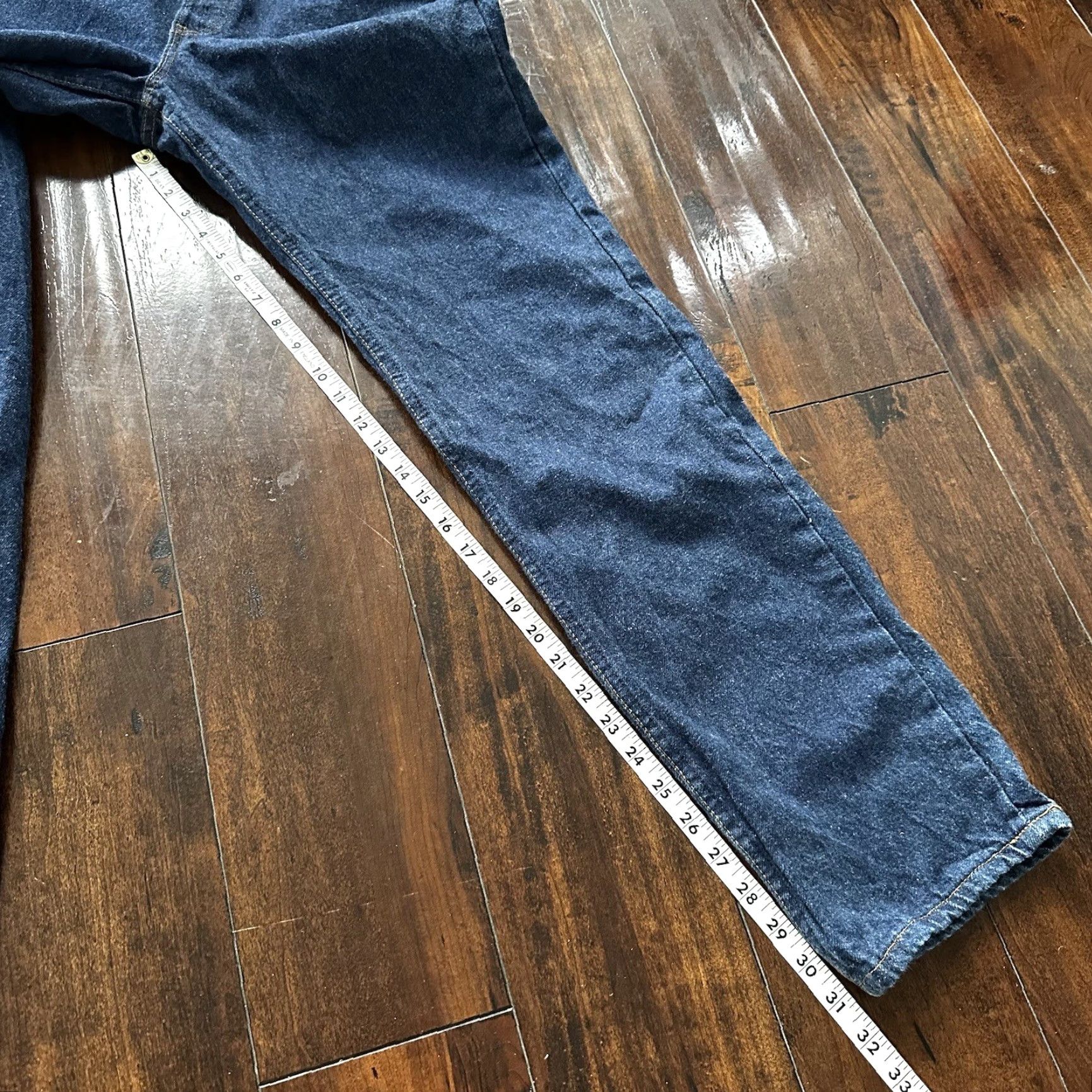 Levi's VINTAGE Levi's 501 High Waist Button Fly Jeans 28x31 Blue Denim 90s Womens Size 28" / US 6 / IT 42 - 3 Thumbnail