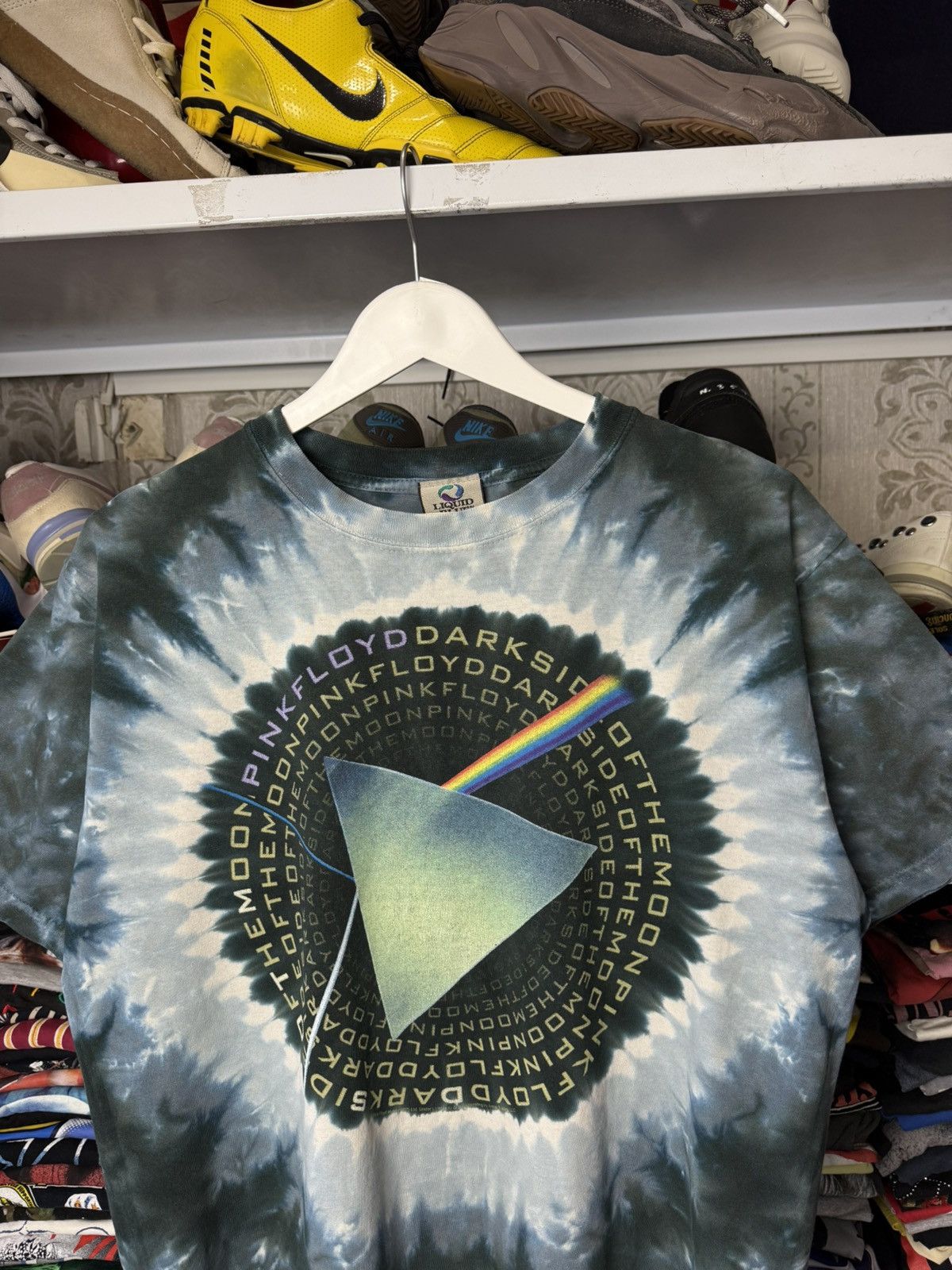 Pink Floyd Vintage Pink Floyd Dark Side of The Moon Tie Dye T shirt Size US M / EU 48-50 / 2 - 24 Thumbnail