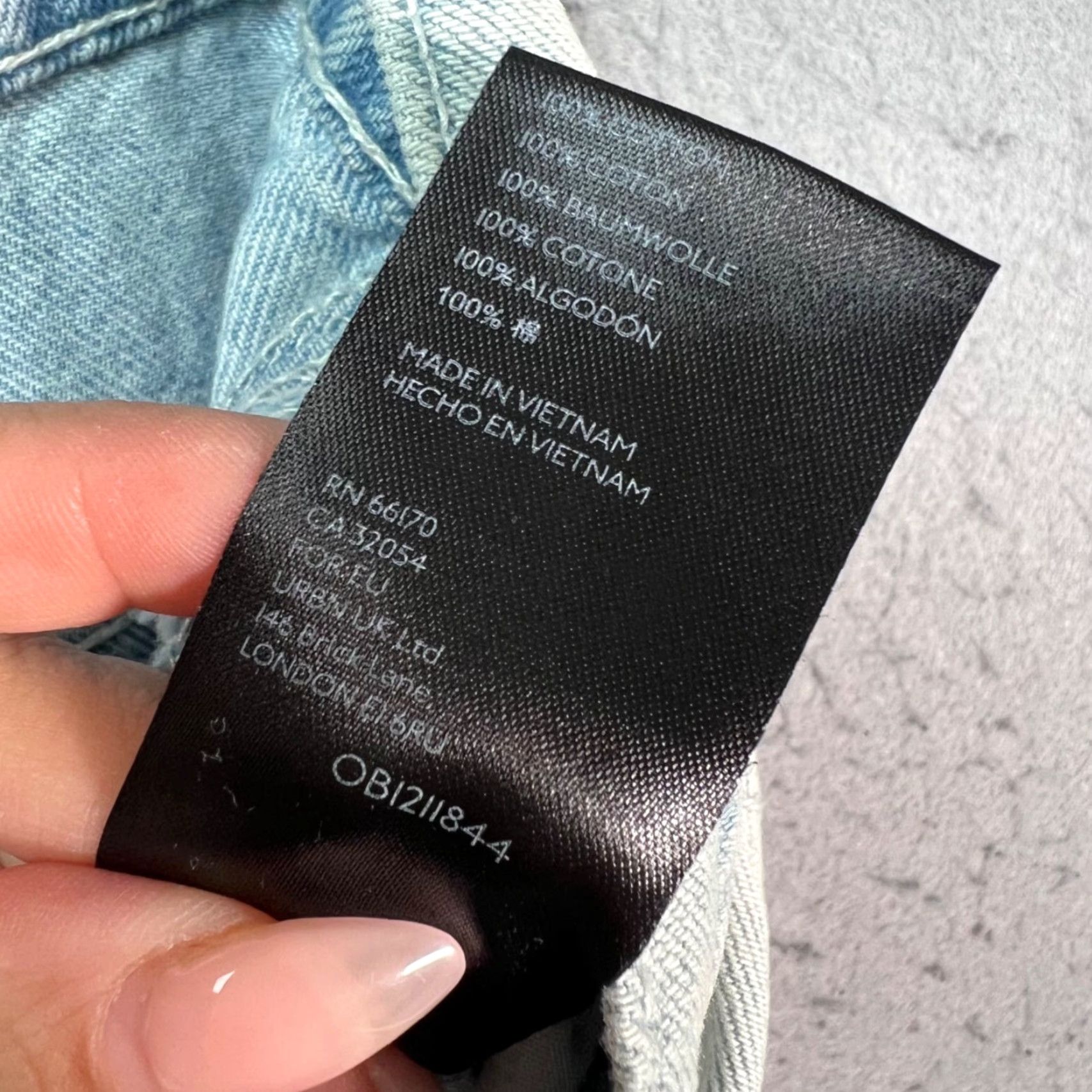 Bdg BDG Womens Jeans High-Rise Light Wash 25 Blue 5-Pocket Wide-Leg Denim 100% Cotton Adult Womens Jeans Size 42" / US 20 - 6 Thumbnail