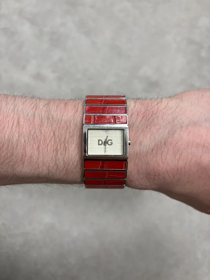 Dolce & Gabbana 2000s Dolce & Gabbana Red Crocodile Effect Watch Size ONE SIZE - 4 Thumbnail