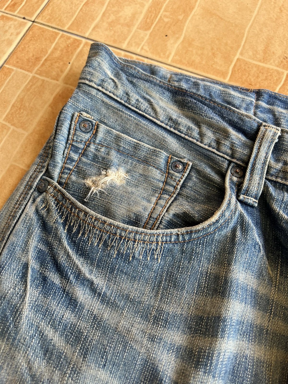 Edwin Vintage Edwin Distress Mud Wash Jean Size US 38 / EU 54 - 11 Thumbnail