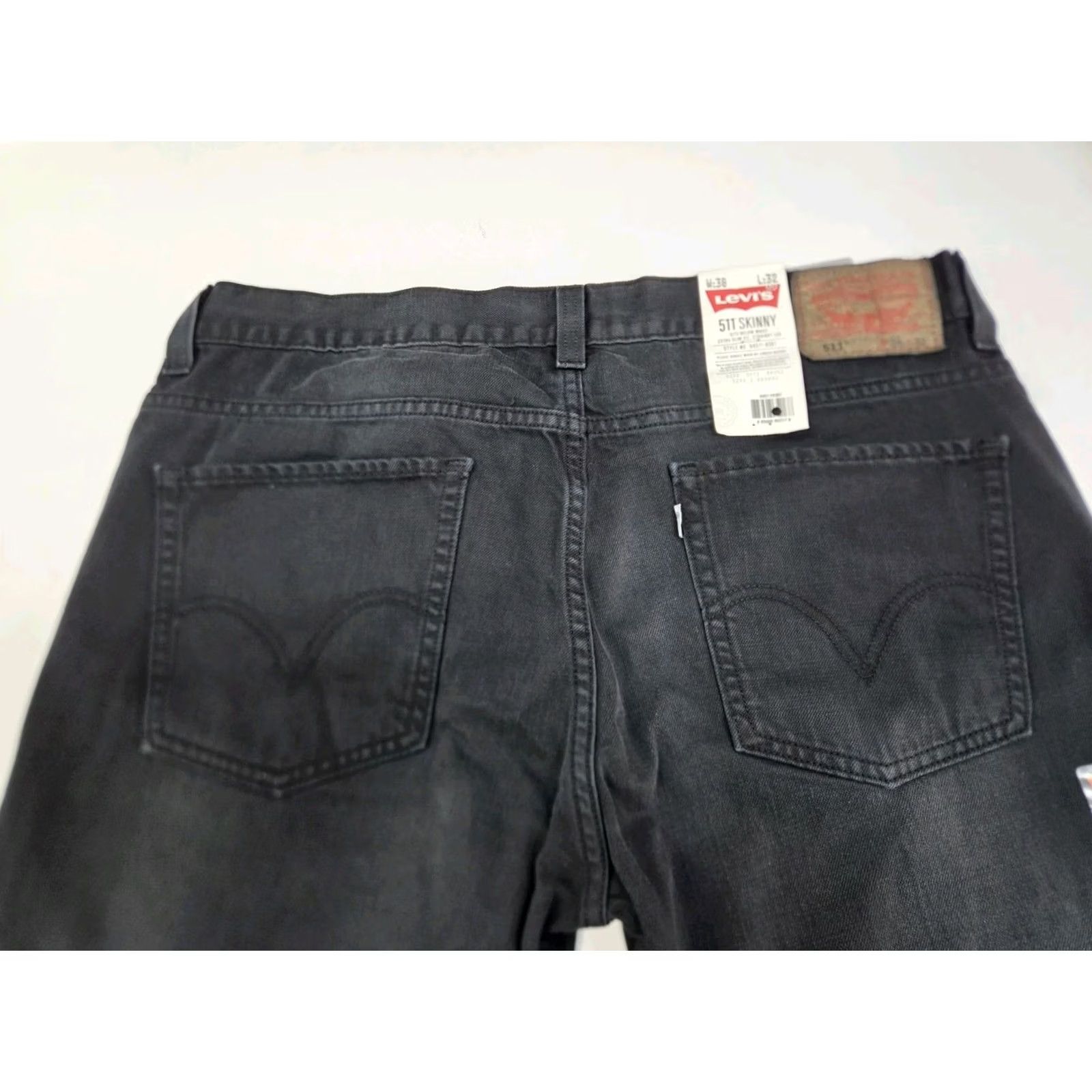 Levi's VINTAGE: NWT Levis 511 Skinny Jeans Mens 38/32 Black Denim Straight Leg 32 In Inseam Levi's 511 logo Button Zip Size US 38 / EU 54 - 5 Thumbnail