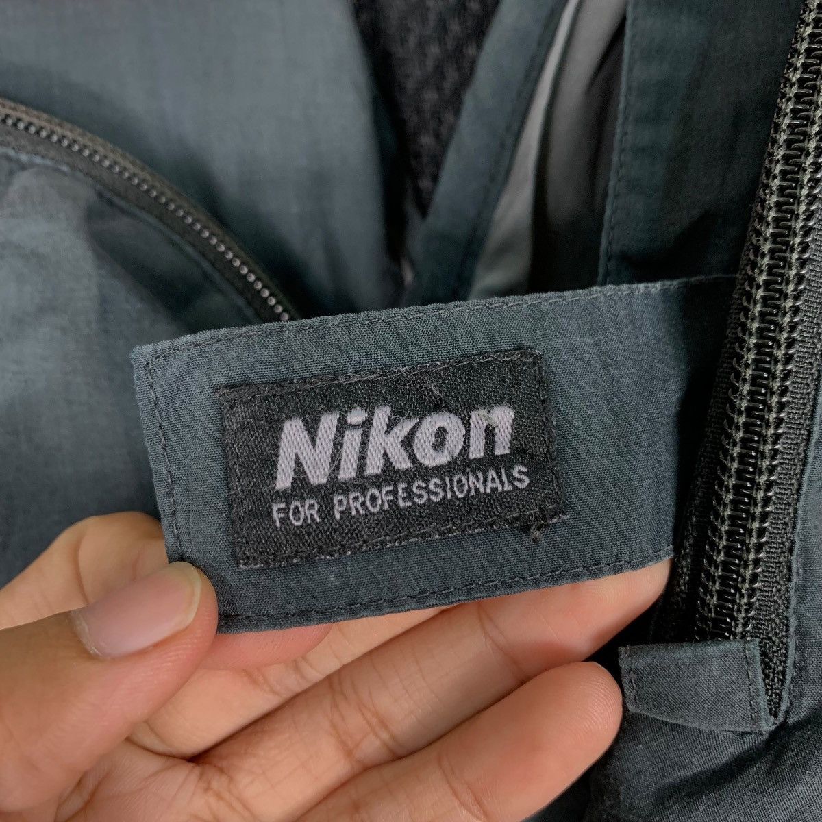 Canon Vintage Nikon Vest Canon Patches Logo #1264-C57 Size US M / EU 48-50 / 2 - 16 Thumbnail