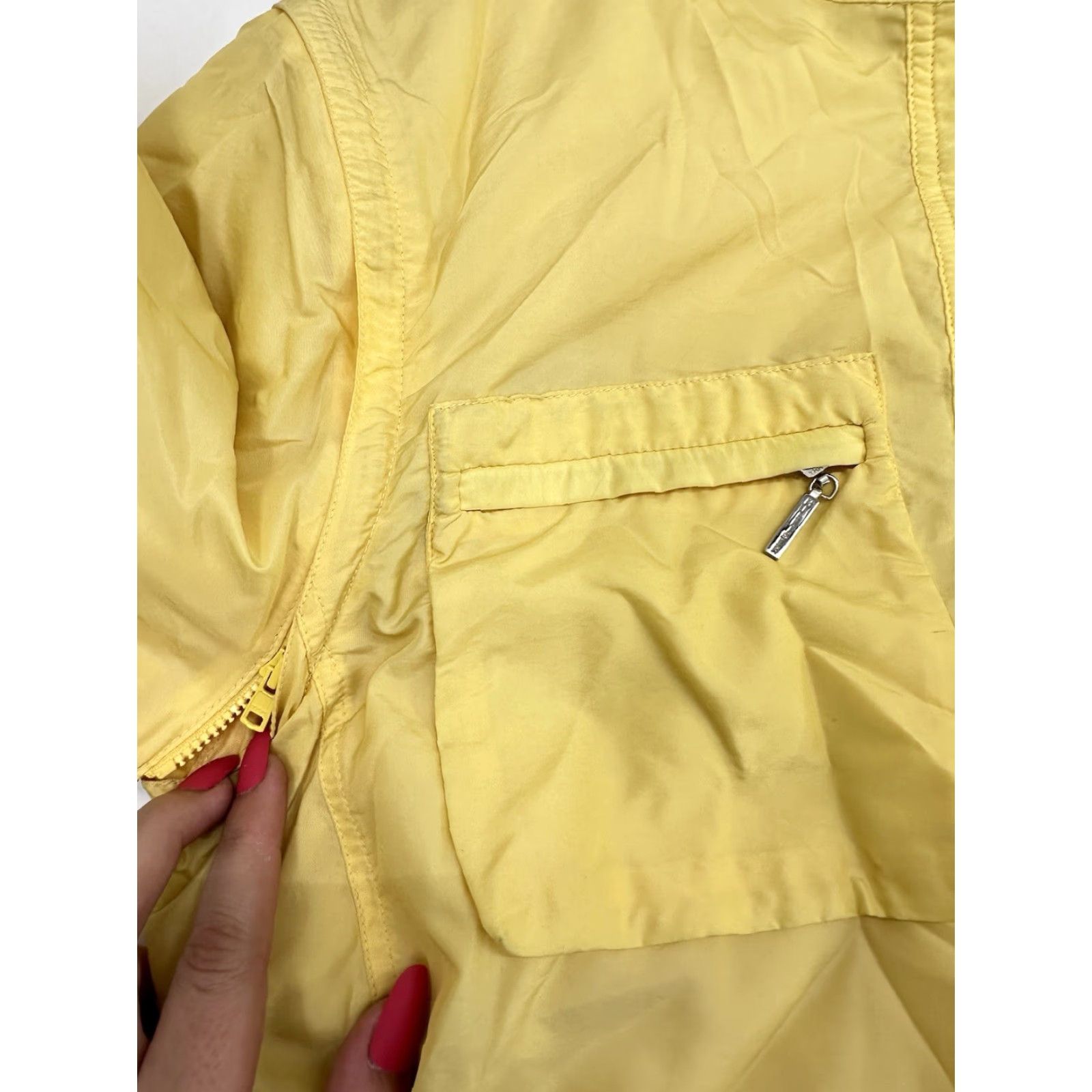 Tommy Hilfiger VINTAGE Tommy Hilfiger Womens Windbreaker Jacket L Yellow Removable Sleeves Zip Up Pockets Full Zip Lightweight Solid Outdoor Size L / US 10 / IT 46 - 3 Thumbnail