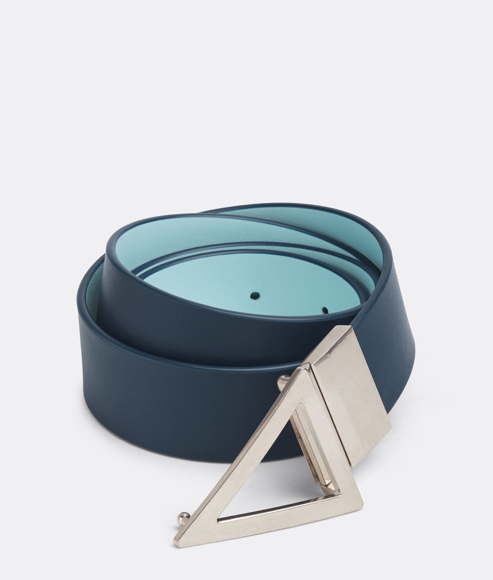 o1n1vont0425 Size: 95 / Triangle Belt in Blue