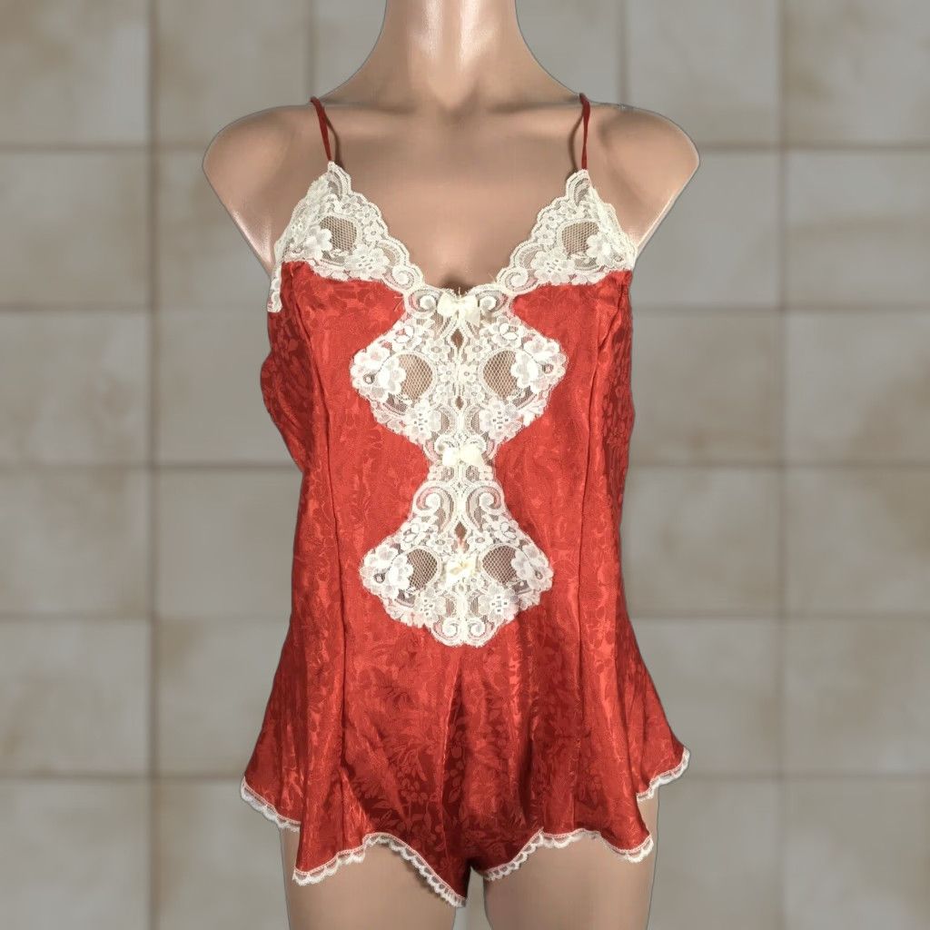 Vintage Delicates Red Floral Lace Teddy Bodysuit Lingerie Regular Size 1980S Womens