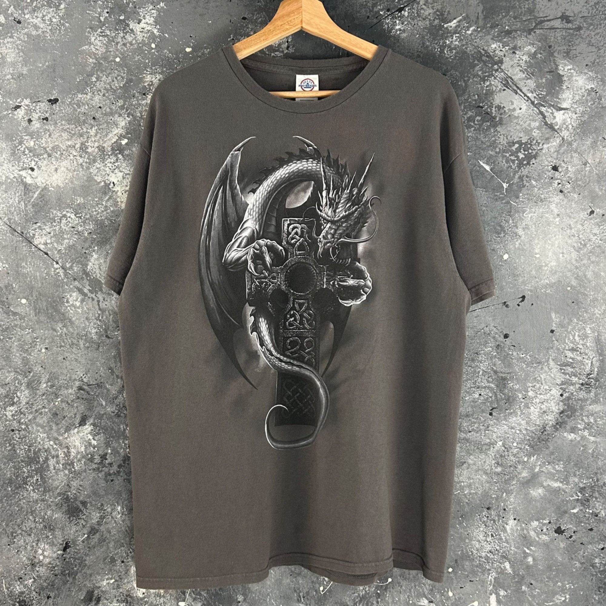 Tapout × Vintage Vintage Y2K Dragon Cross grunge shirt Size US L / EU 52-54 / 3 - 1 Thumbnail