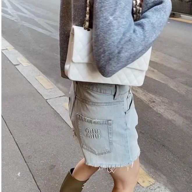 Miu Miu MIU MIU Zhao Lusi W blue washed zip side pocket short Size 27" / US 4 / IT 40 - 7 Thumbnail