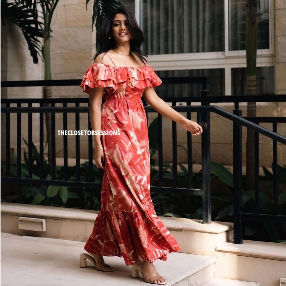 her pony red dress Luannie Halter Scarf Tie Maxi Color:105-Light Pink-Maroon up backs. crssd-festival Floral Jacquard Strapless Peplum