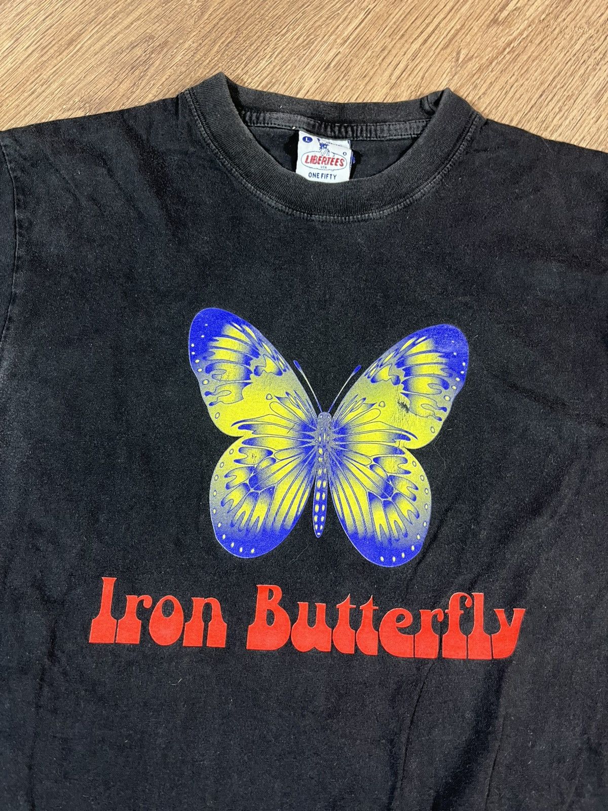 Band Tees × Vintage Vintage 90s Iron Butterfly Rock Band Faded T Shirt Size US L / EU 52-54 / 3 - 2 Thumbnail