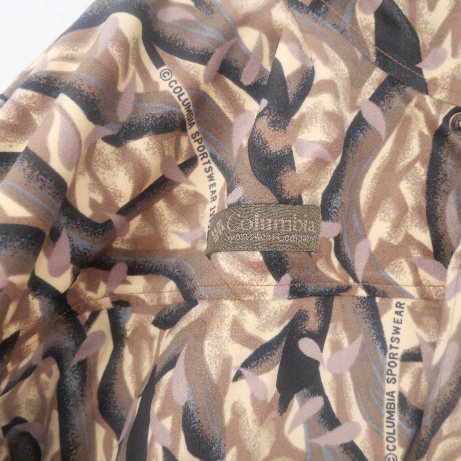 Columbia Vintage Columbia Delta Marsh Hooded Camo Jacket Hunting 1995 Size US XL / EU 56 / 4 - 2 Thumbnail