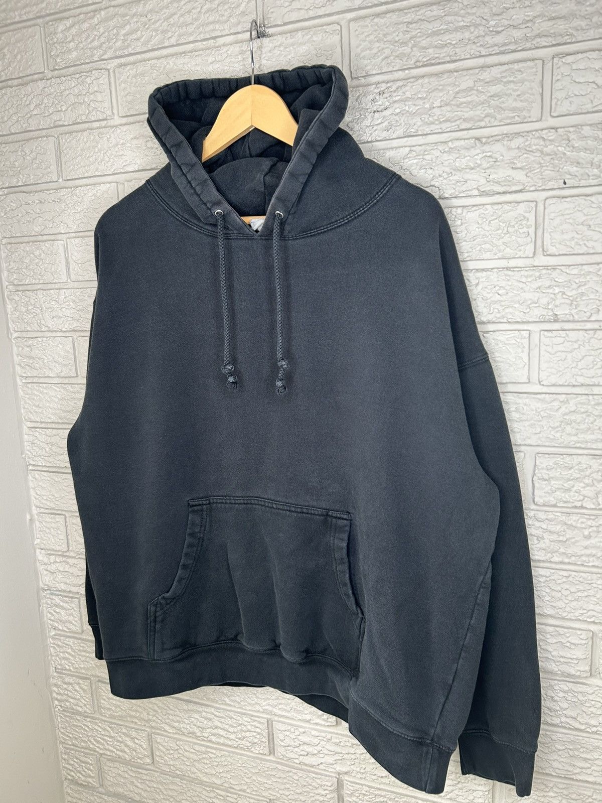 Drake Drake Scorpion 2018 Toronto Tour Faded Hoodie Size US XL / EU 56 / 4 - 2 Thumbnail