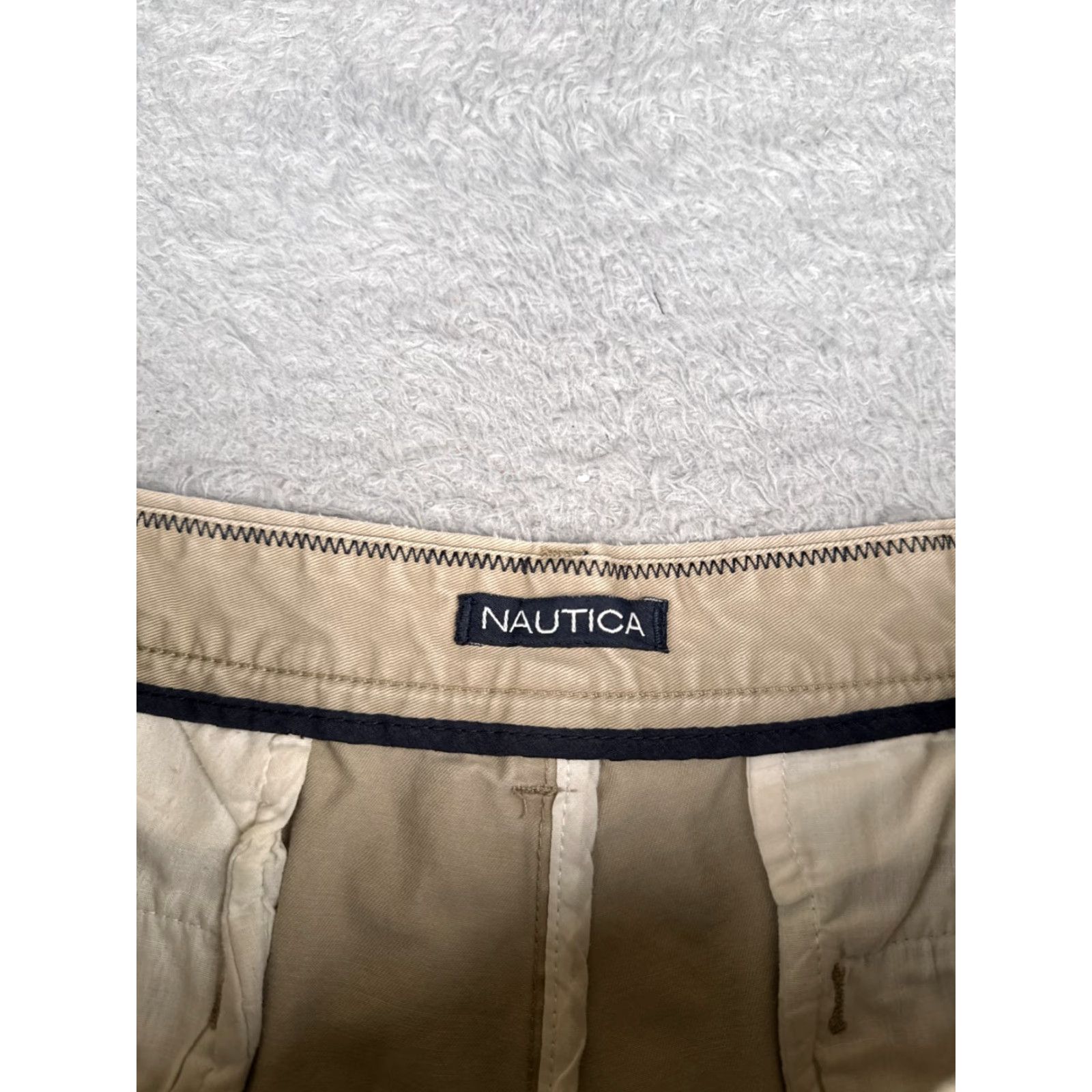 Nautica Nautica Men's Shorts Chino Casual 36 Beige Cotton 100% Twill 9 in Inseam Classic Fit Regular Size 36 Mens Size US 36 / EU 52 - 7 Thumbnail