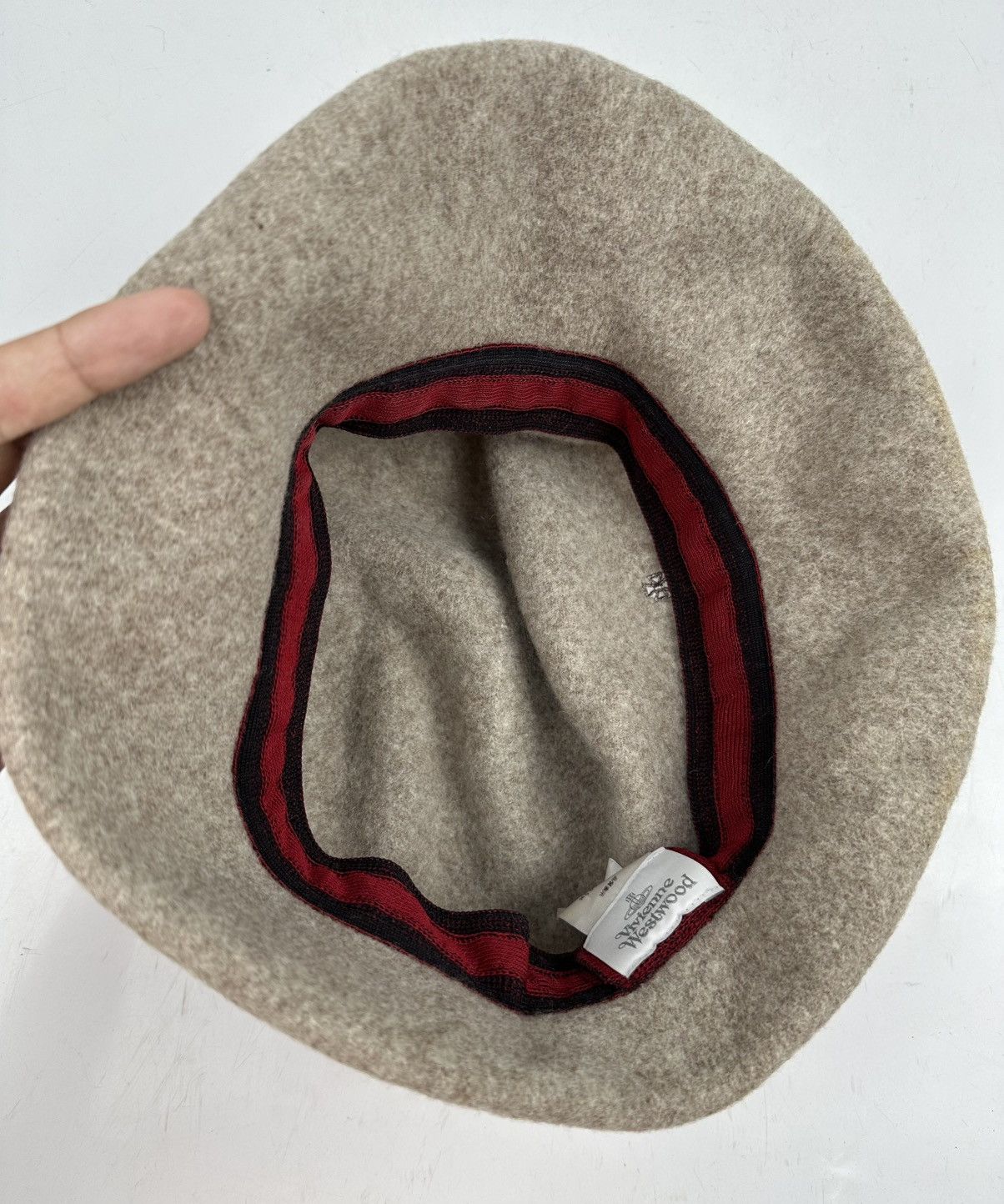 Vivienne Westwood Vivienne Westwood Hats - TC 25 Size ONE SIZE - 4 Thumbnail