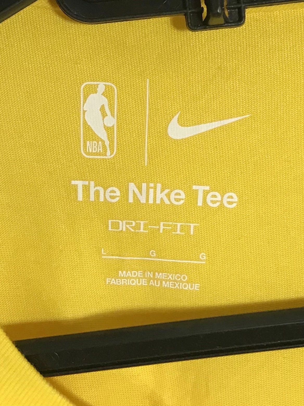 Nike Nike NBA Los Angeles Lakers Logo Dri-Fit Men’s L T-Shirt Size US L / EU 52-54 / 3 - 4 Thumbnail