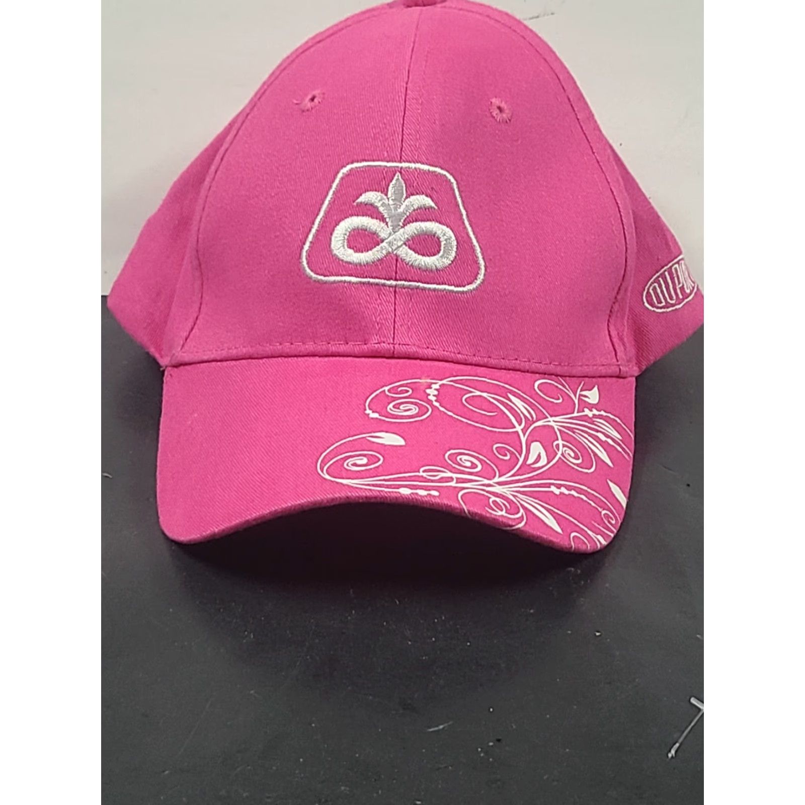 Vintage Dupont-Pioneer Women's Pink Designer Strapback Hat Cap Ballcap One Size Hat Cap Baseball Cap Casual Vintage No Size ONE SIZE - 2 Thumbnail