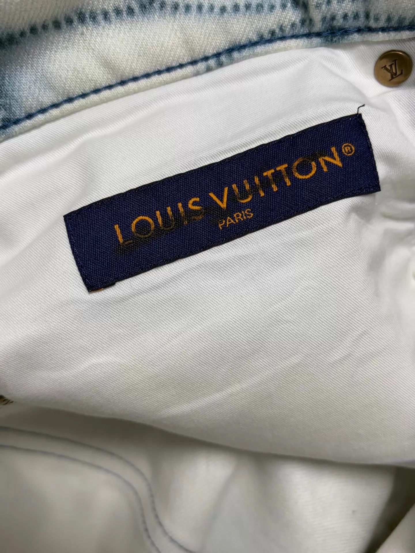 Louis Vuitton LV 33 Jeans New Unworn Size US 33 - 3 Thumbnail
