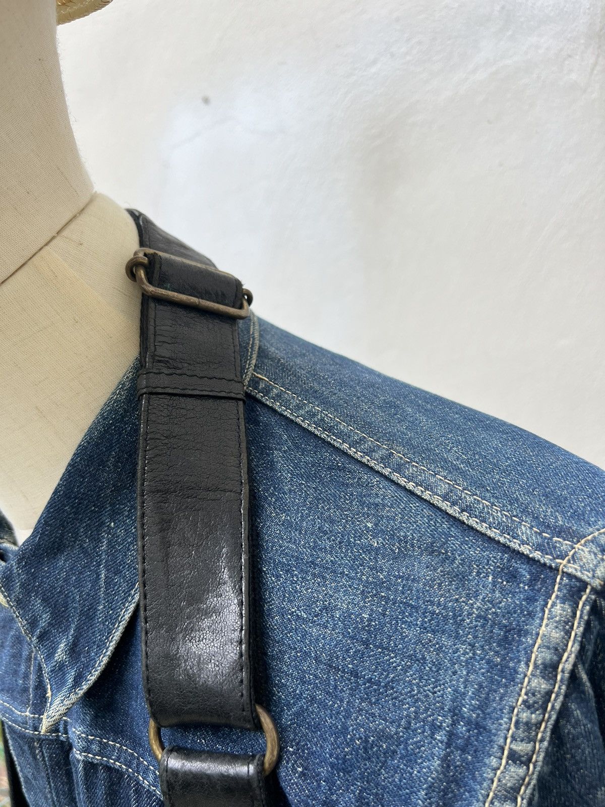 Creed × Japanese Brand Creed Japan Black Patina Leather Sling Bag Size ONE SIZE - 8 Thumbnail