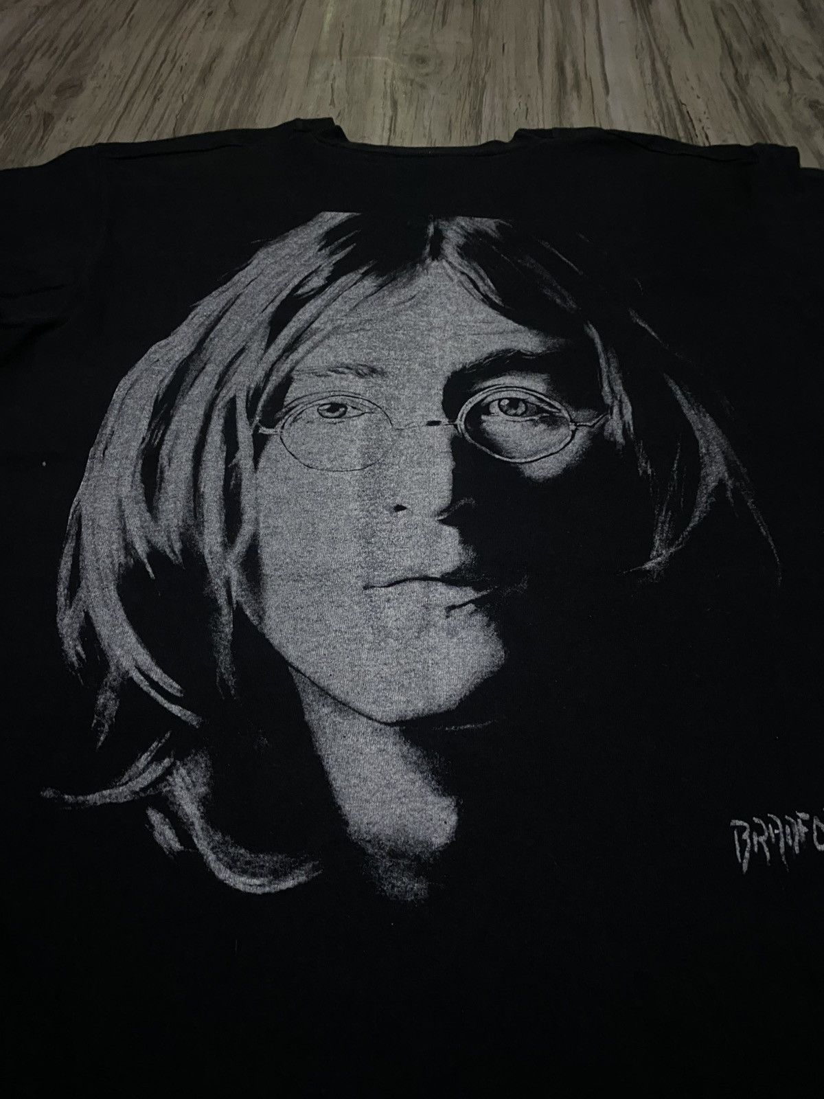 Vintage Vintage bradford Gallery John lennon backhit rare tshirt Size US L / EU 52-54 / 3 - 2 Thumbnail
