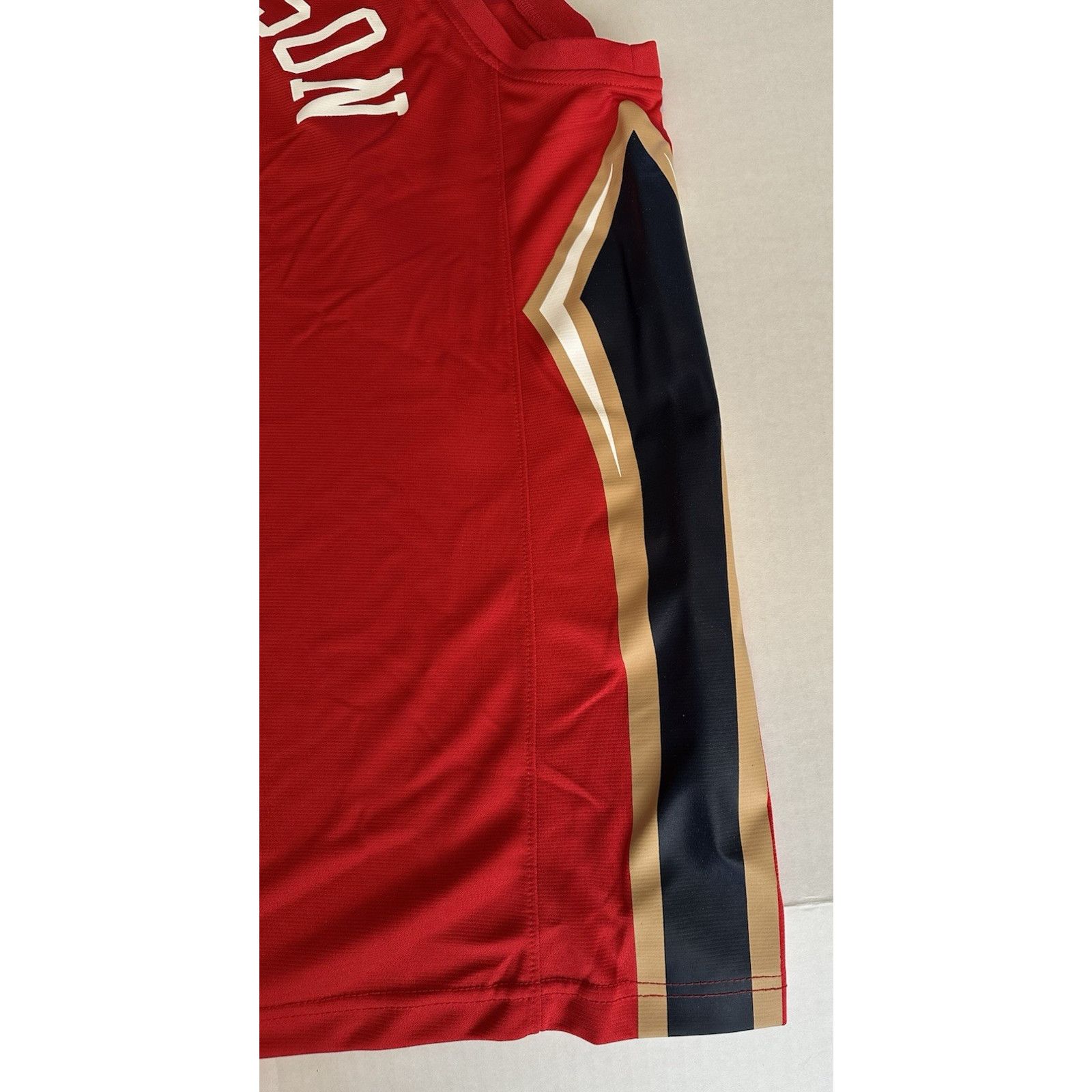 NBA Zion Williamson New Orleans Pelicans LR NBA Jersey Red Size US L / EU 52-54 / 3 - 9 Thumbnail
