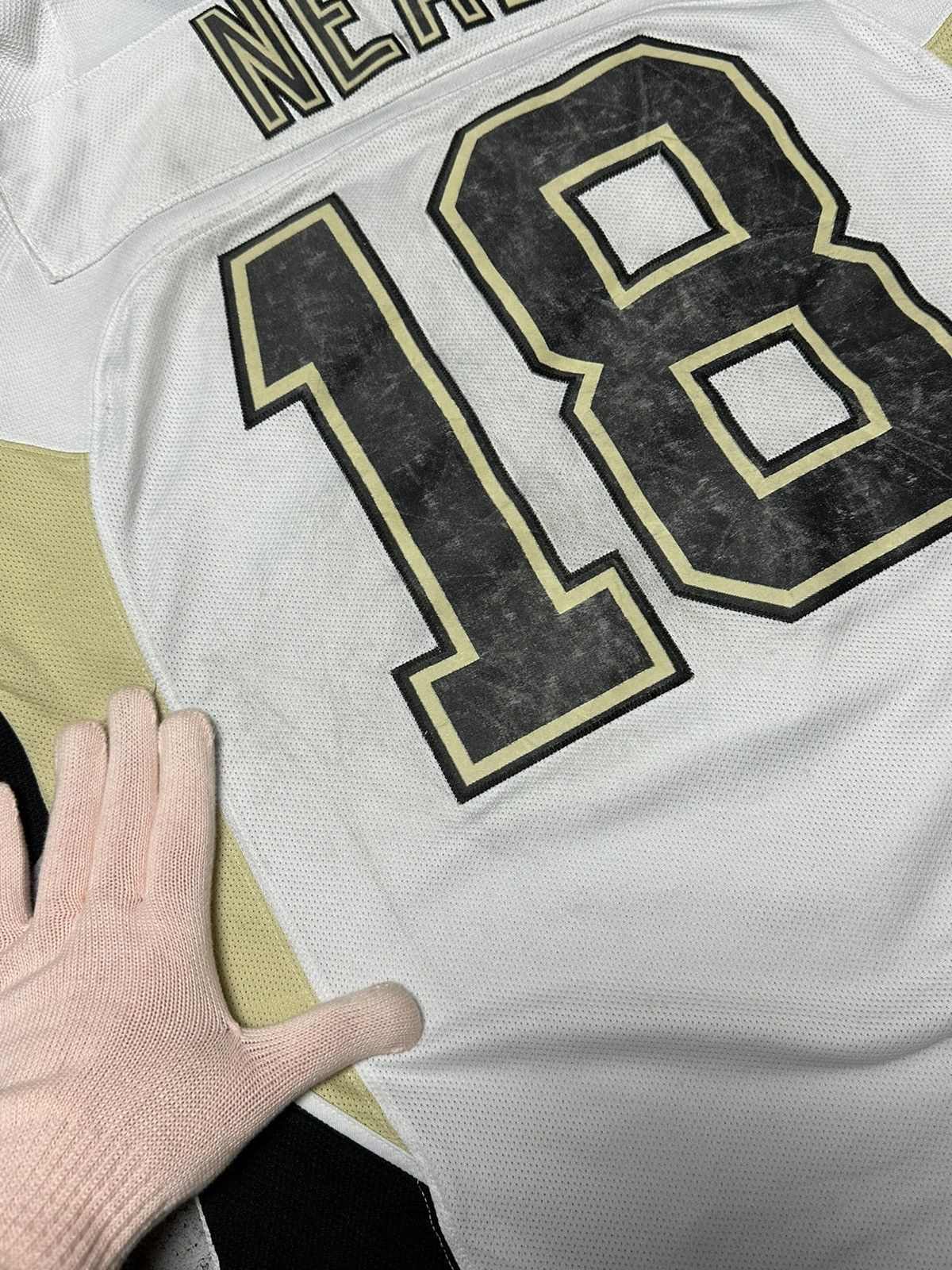 NHL Pittsburgh Penguins NHL James Neal #18 Jersey Size US S / EU 44-46 / 1 - 10 Thumbnail