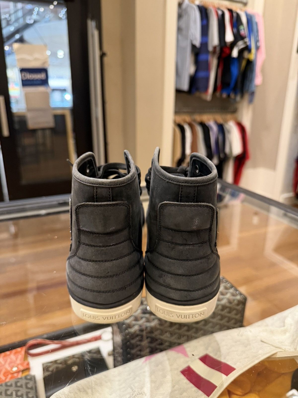 Louis Vuitton Louis Vuitton Punchy Love patch high-top Sneaker Size US 8.5 / IT 38.5 - 5 Thumbnail