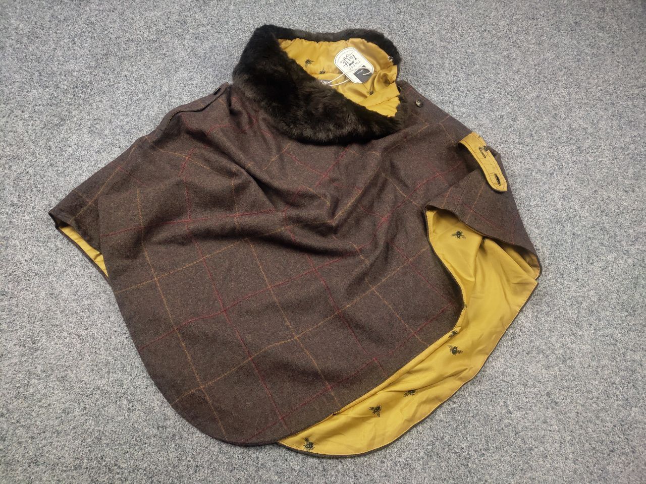 Harris Tweed Joules Hazelwood New Poncho Femme Brown Tweed Fur Jacket Size ONE SIZE - 5 Thumbnail