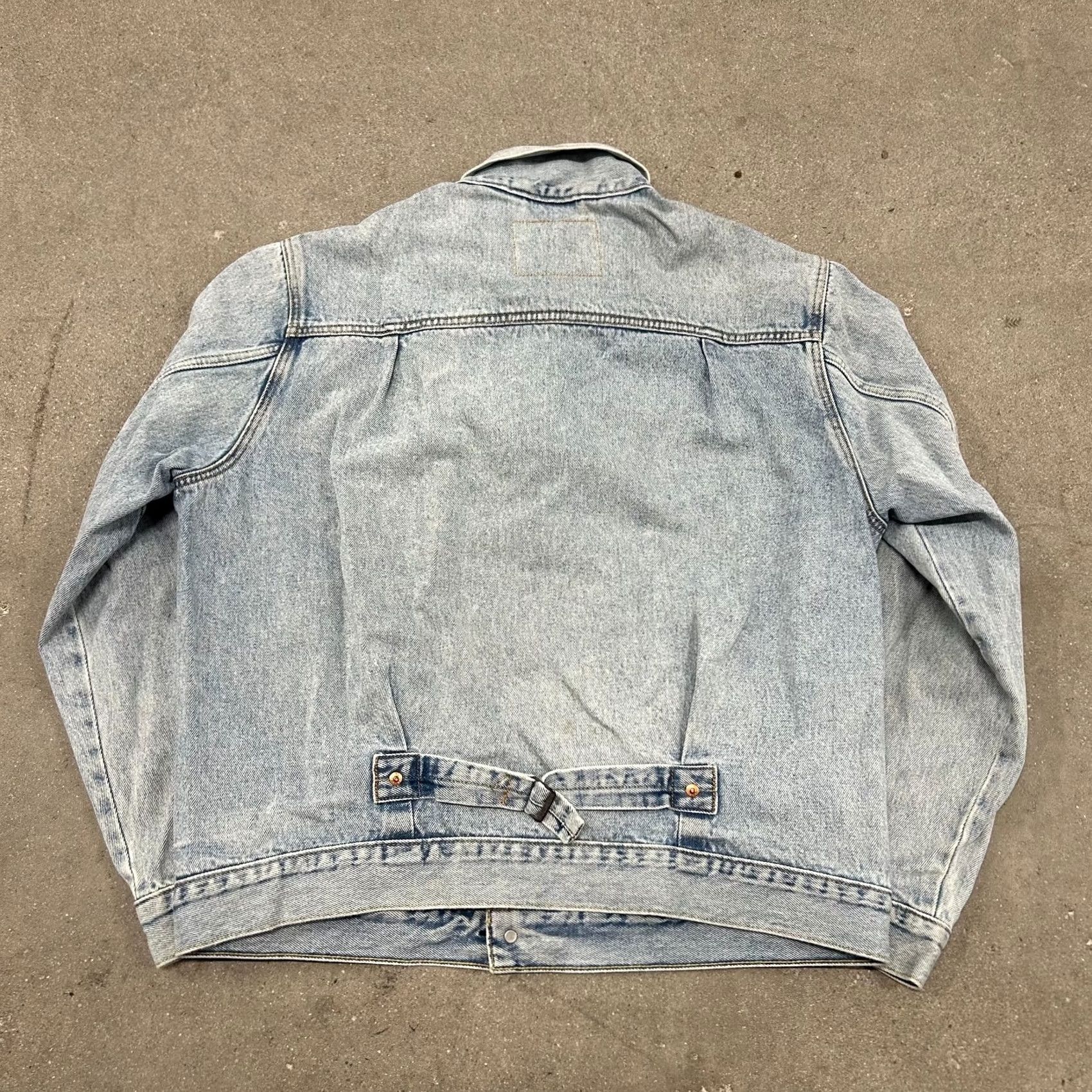 Levi's Levi's Premium Trucker Jacket Mens Medium Blue Denim Button Closure Pockets Modern 45in Chest Regular Jacket Size US M / EU 48-50 / 2 - 5 Thumbnail
