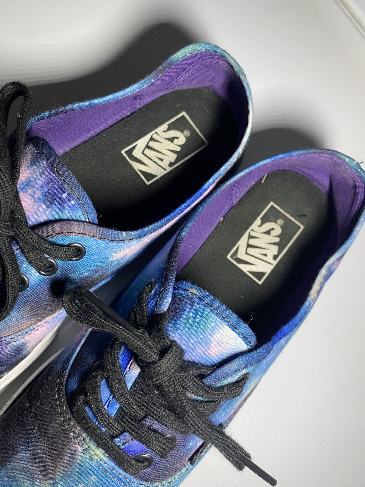 Vans Vans Authentic Galaxy Low Top Lace Up Size US 8.5 / EU 41-42 - 3 Thumbnail