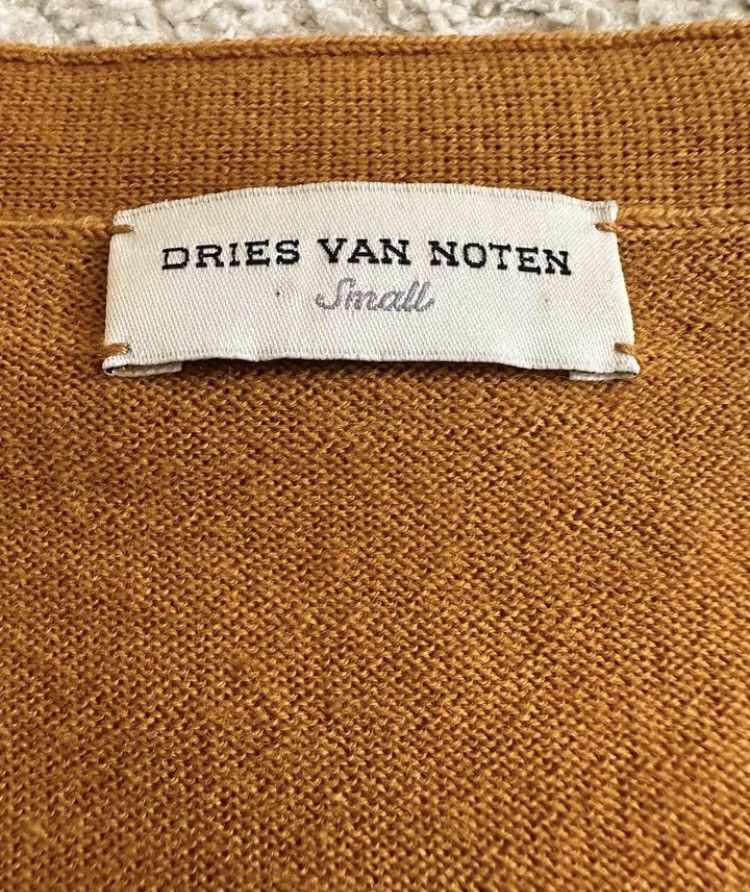 Dries Van Noten Dries van noten Color matching cardigan 2412-Nextarrow Size US S / EU 44-46 / 1 - 6 Thumbnail