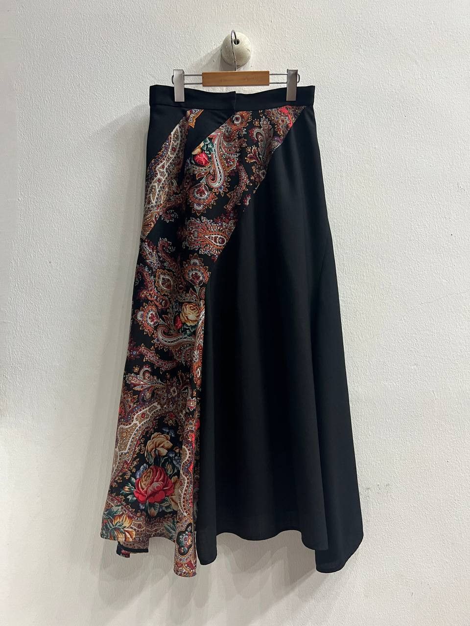Yohji Yamamoto SAMPLE AW17 Y’s Pink by Takeshi Kosaka Russian Floral Skirt Size 28" / US 6 / IT 42 - 2 Thumbnail
