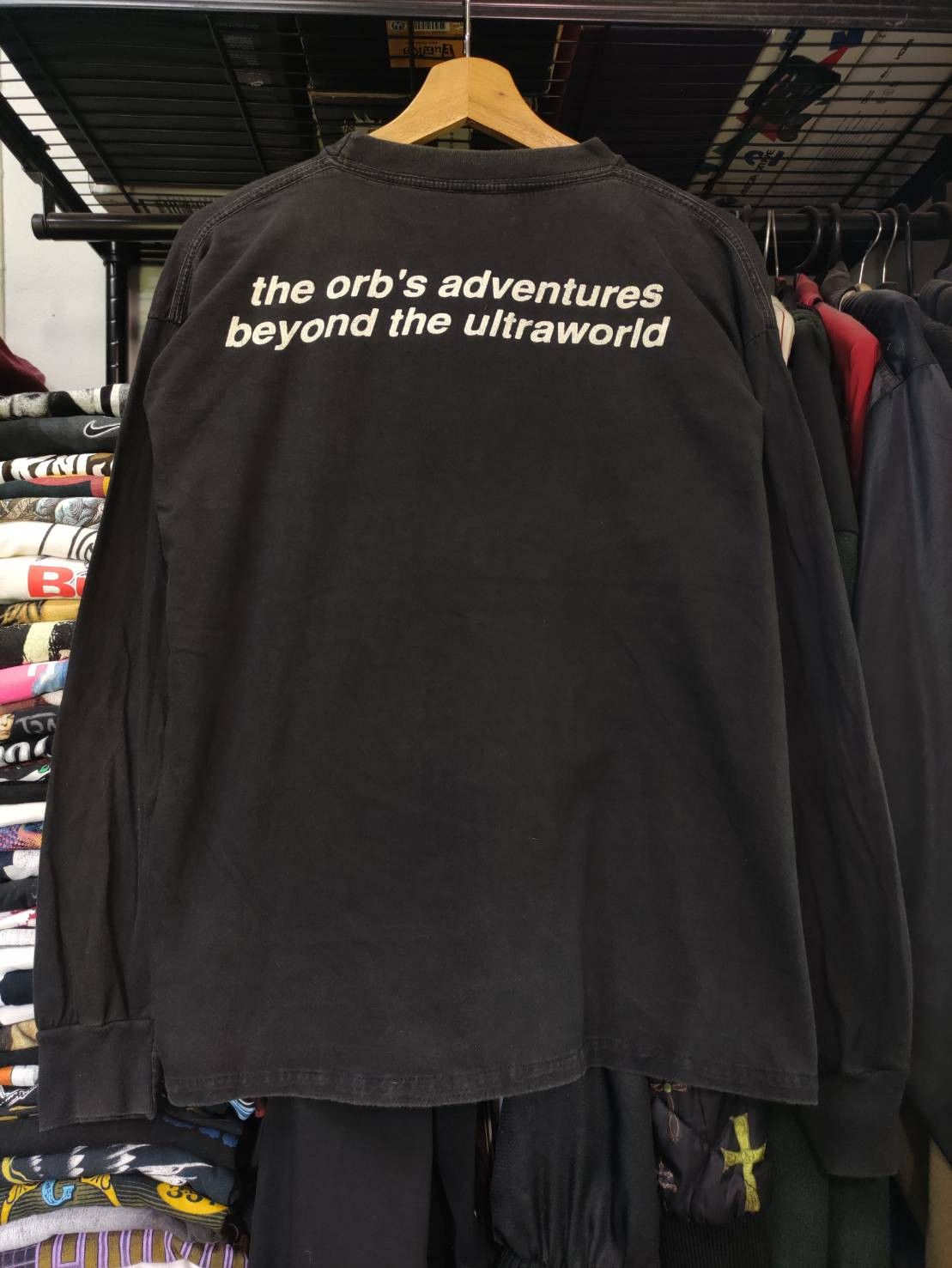 Band Tees Vtg 90's The Orb 's Adventures Beyond the Ultraworld Album Size US L / EU 52-54 / 3 - 2 Thumbnail