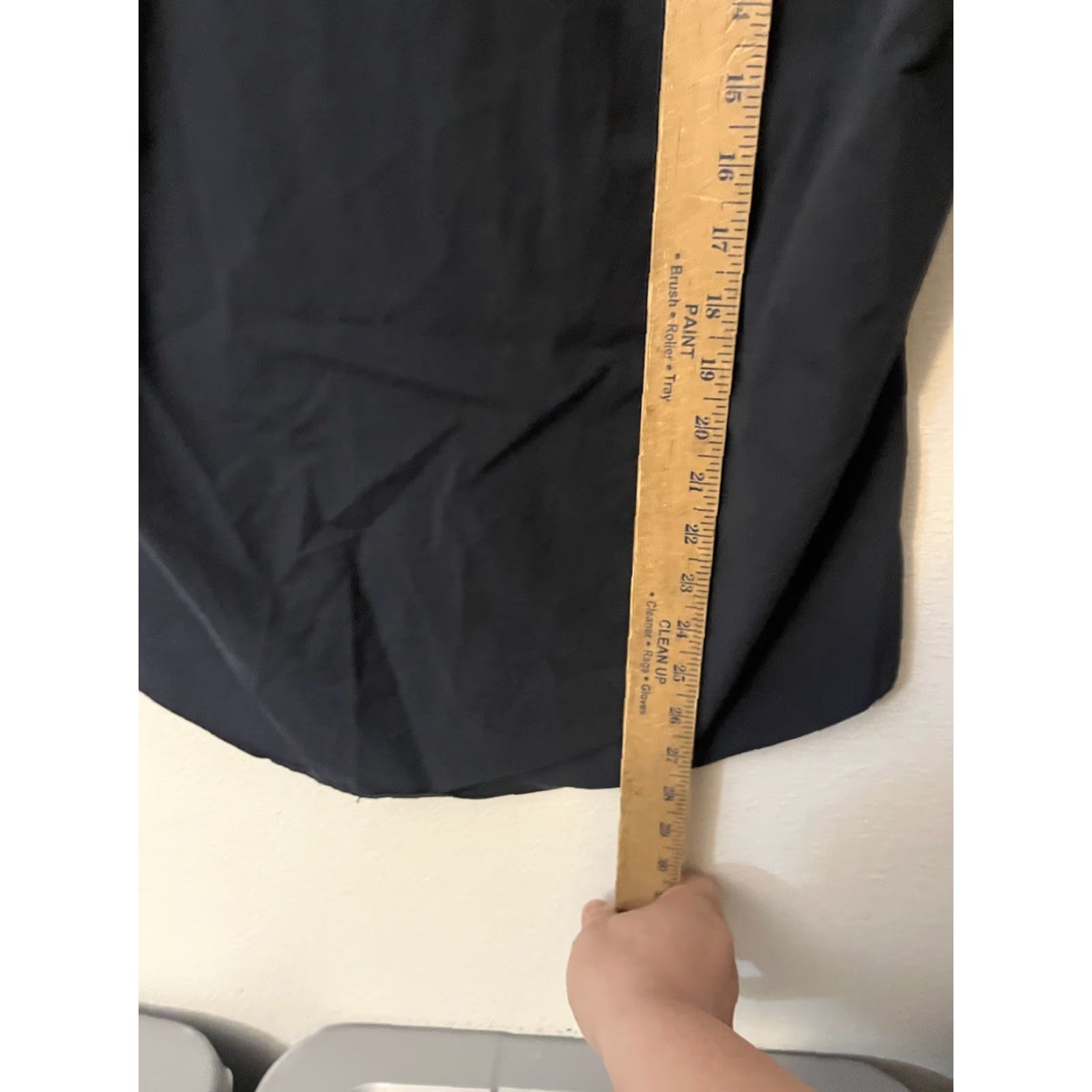 Calvin Klein Calvin Klein Slim Fit Mens Large Solid Short Sleeve Button Up Black Size US 33 - 4 Thumbnail