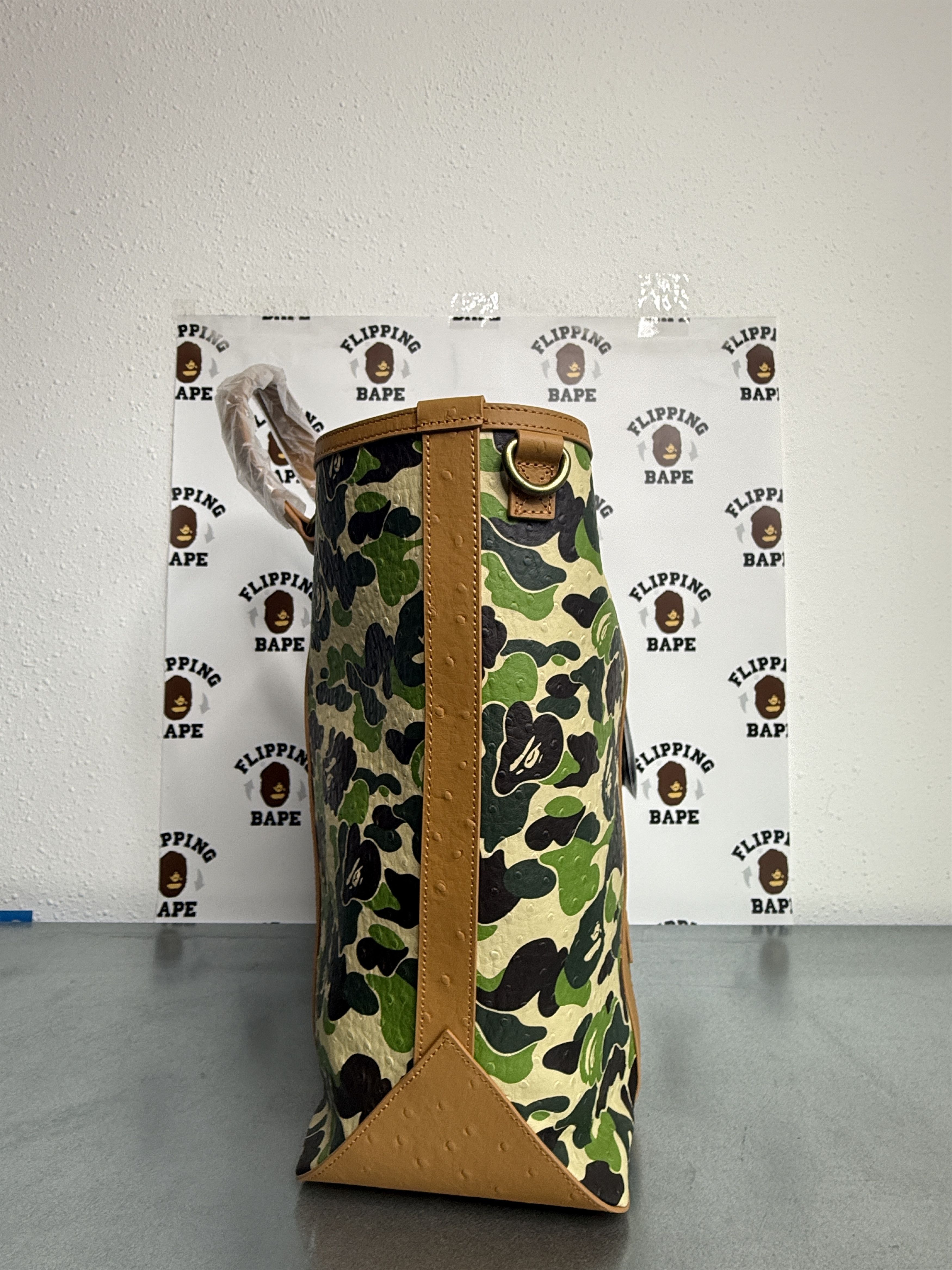Bape BAPE ABC CAMO PU OSTRICH TOTE BAG Size ONE SIZE - 3 Thumbnail