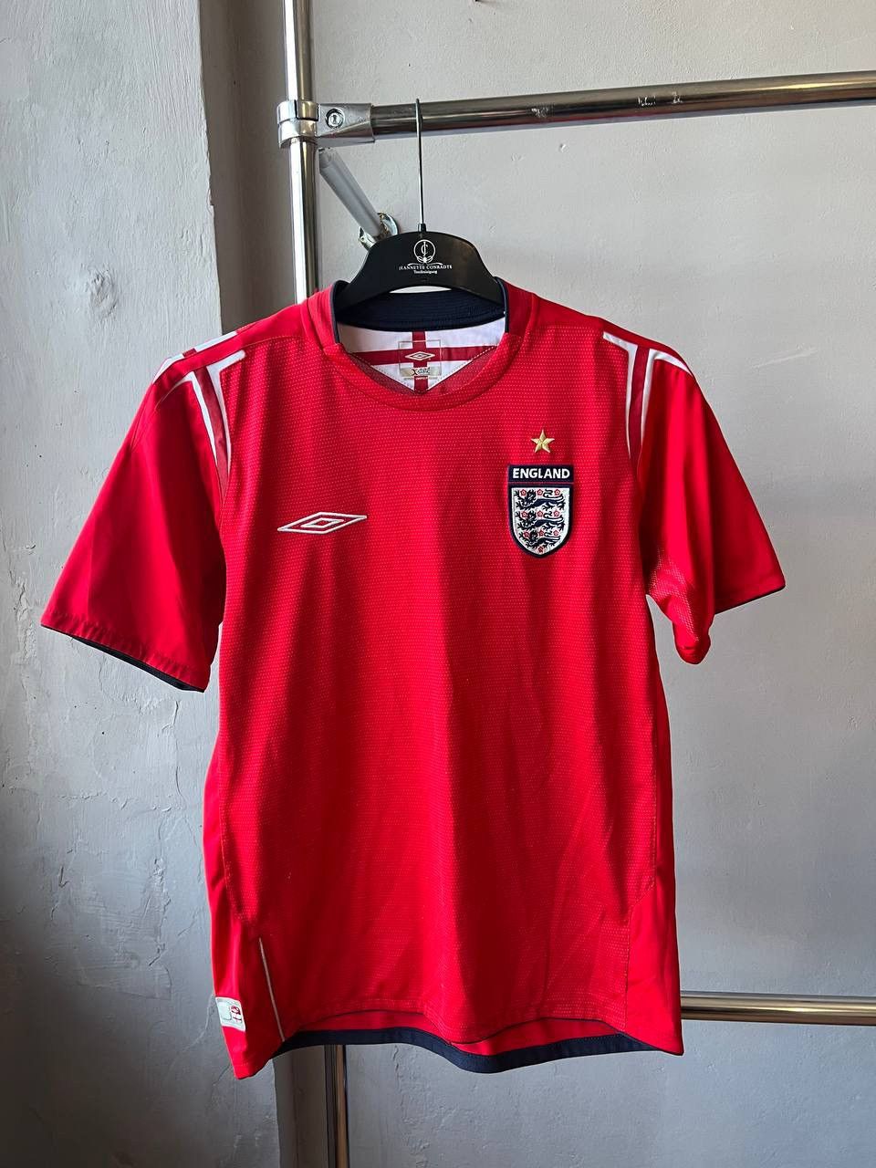 Umbro 2004/06 ENGLAND TEAM AWAY SOCCER JERSEY FOOTBALL SHIRT UMBRO Size US S / EU 44-46 / 1 - 3 Thumbnail
