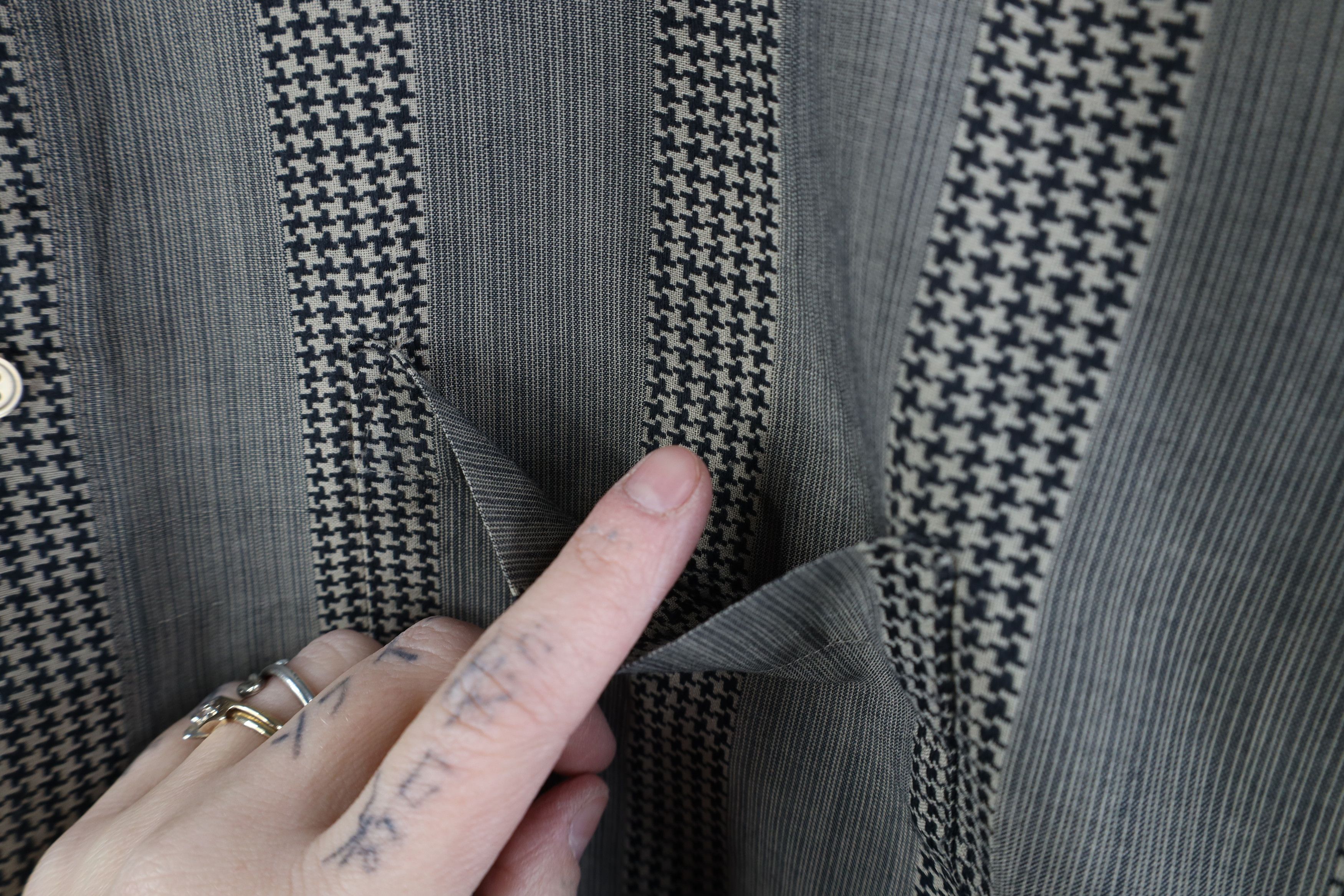 Vintage Vintage 90s Streetwear Houndstooth Band Collar Button Shirt Size US L / EU 52-54 / 3 - 6 Thumbnail