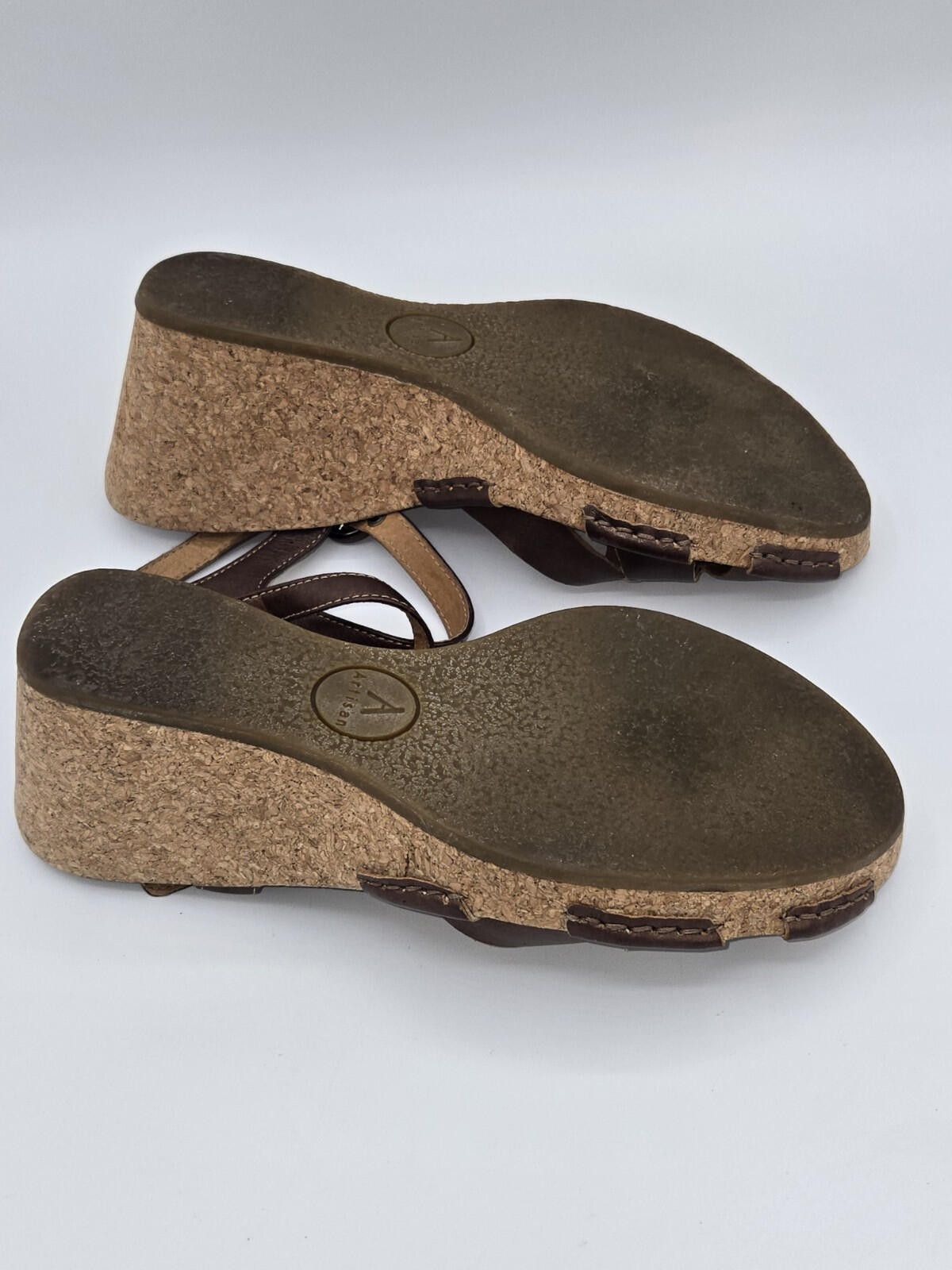 Clarks Clarks Artisan Alameda Womens Bronze Leather Wedge Sandal 8 Size US 8 / IT 38 - 6 Thumbnail