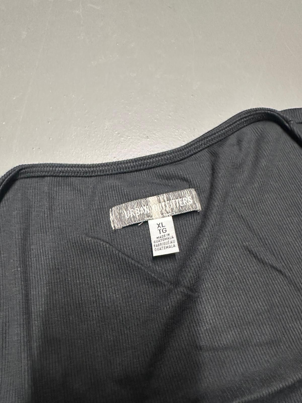 Urban Outfitters Urban Outfitters Women's Black T-Shirt - XL Size XL / US 12-14 / IT 48-50 - 3 Thumbnail