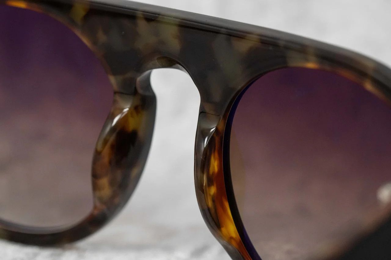 Ann Demeulemeester Ann Demeulemeester Sunglasses Flat Top Black and Brown Size ONE SIZE - 6 Thumbnail