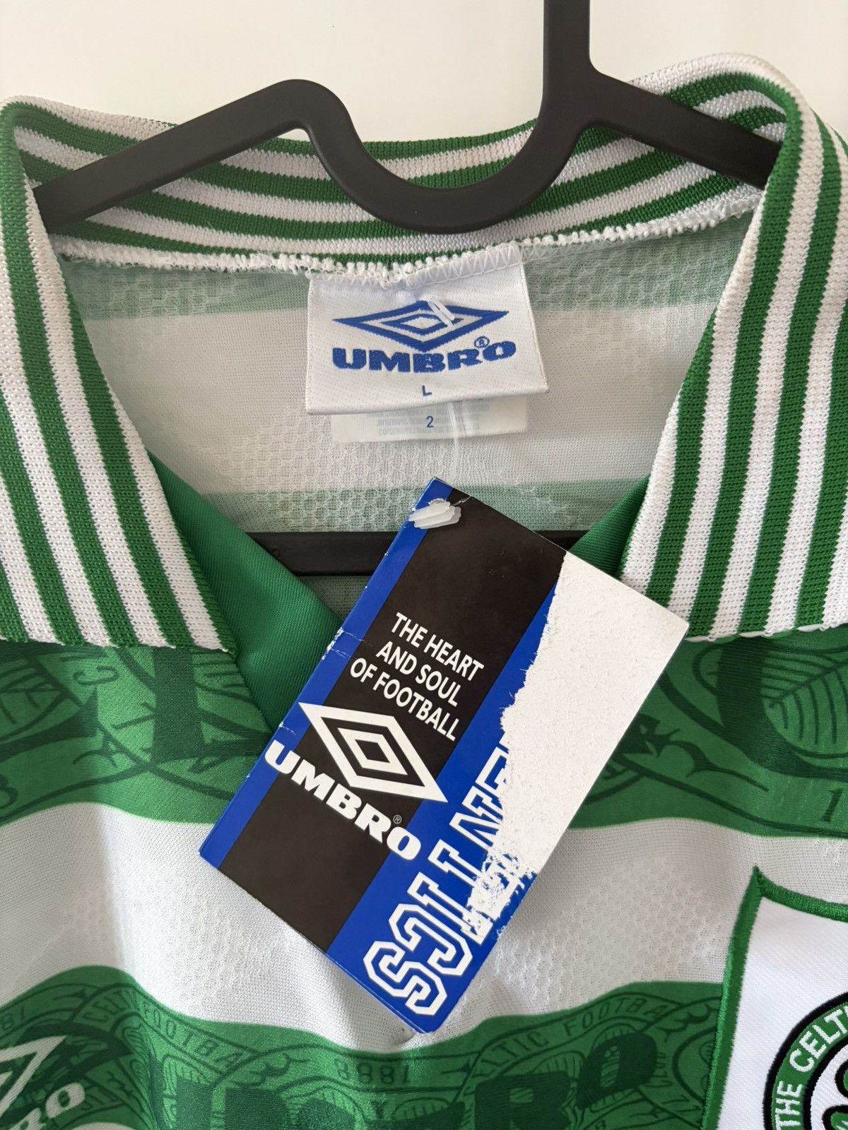 Umbro Celtic Glasgow umbro 1995-1997 home Vintage Soccer Jersey Size US L / EU 52-54 / 3 - 3 Thumbnail