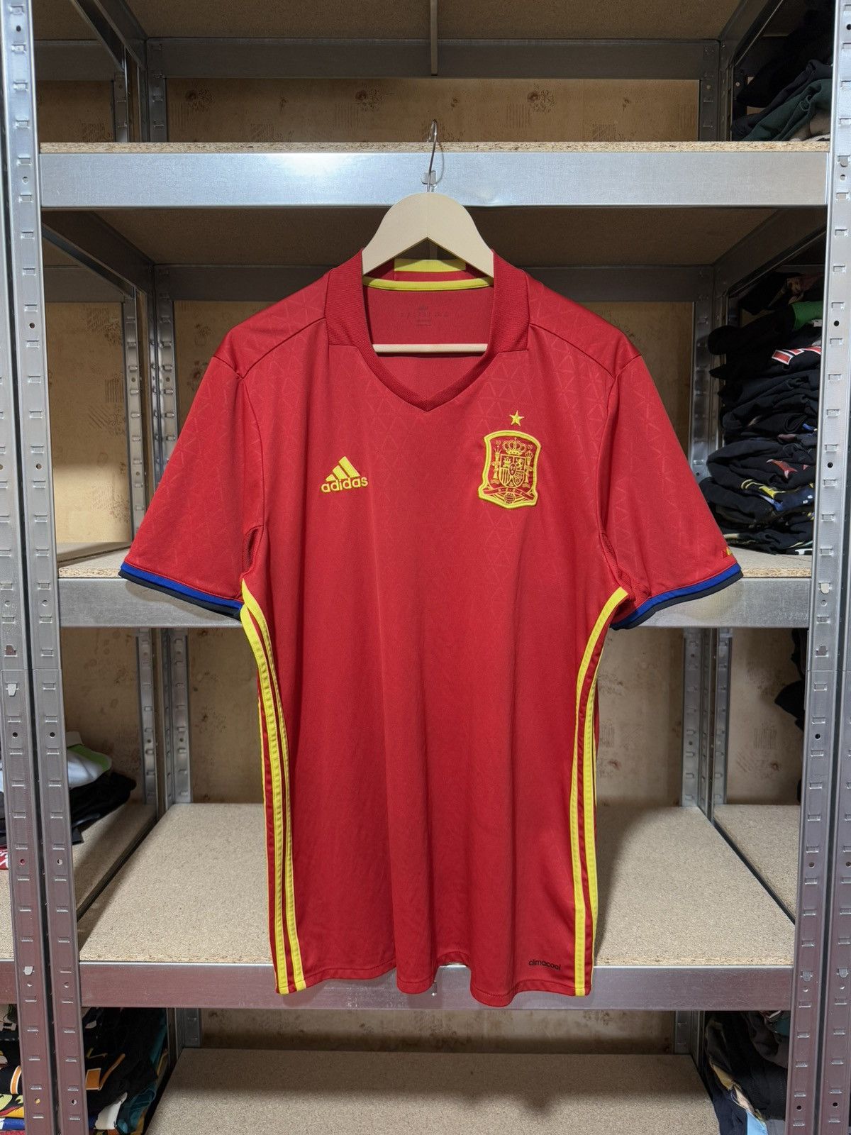 Adidas × Vintage Adidas Spain Home 2016 2017 Football Soccer Jersey Size US XL / EU 56 / 4 - 1 Thumbnail