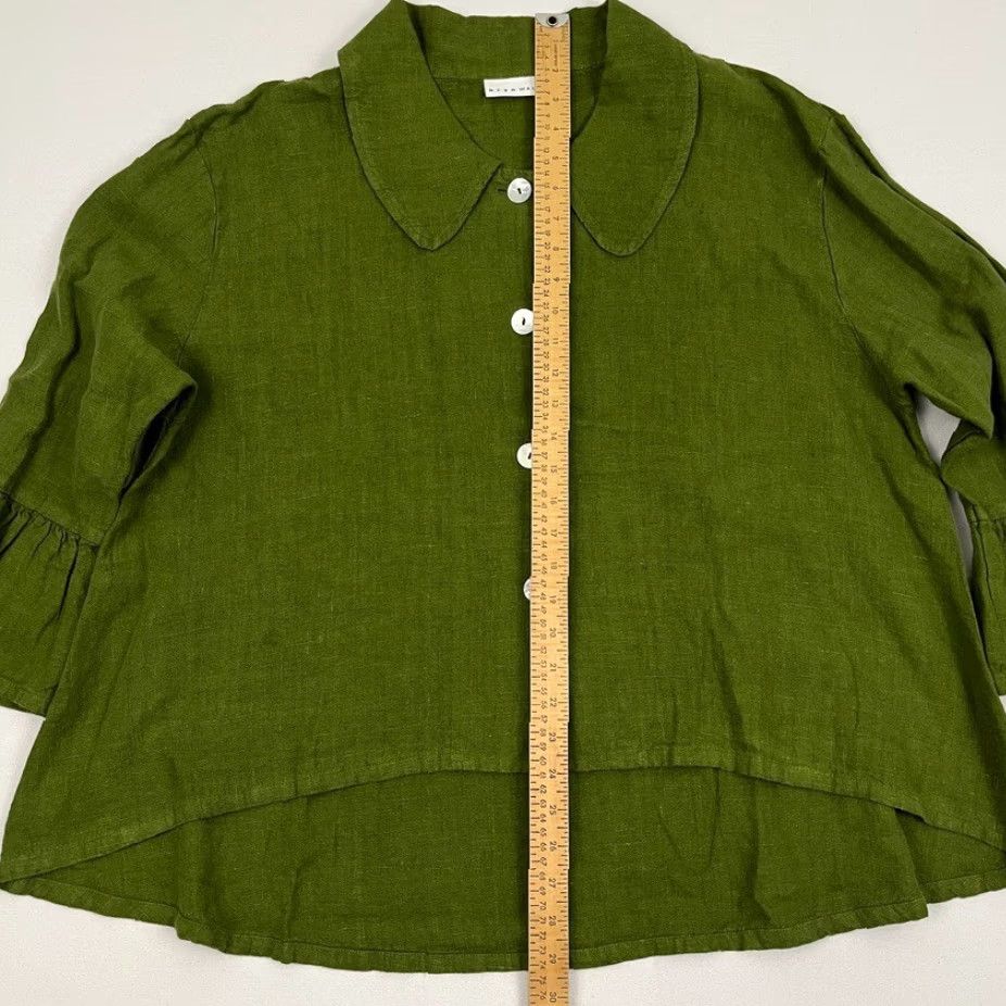 Bryn Walker Top Womens M Green Oversized 100% Linen MOP Buttons Ruffle Lagenlook
