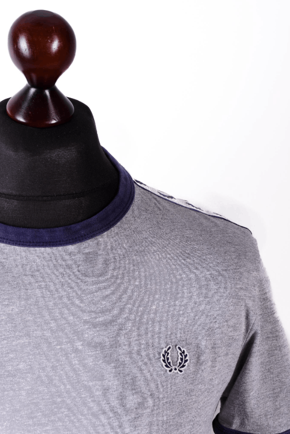 Fred Perry Fred Perry Grey T-Shirt Laurel Wreath Tape Detail Size M Size US M / EU 48-50 / 2 - 2 Thumbnail