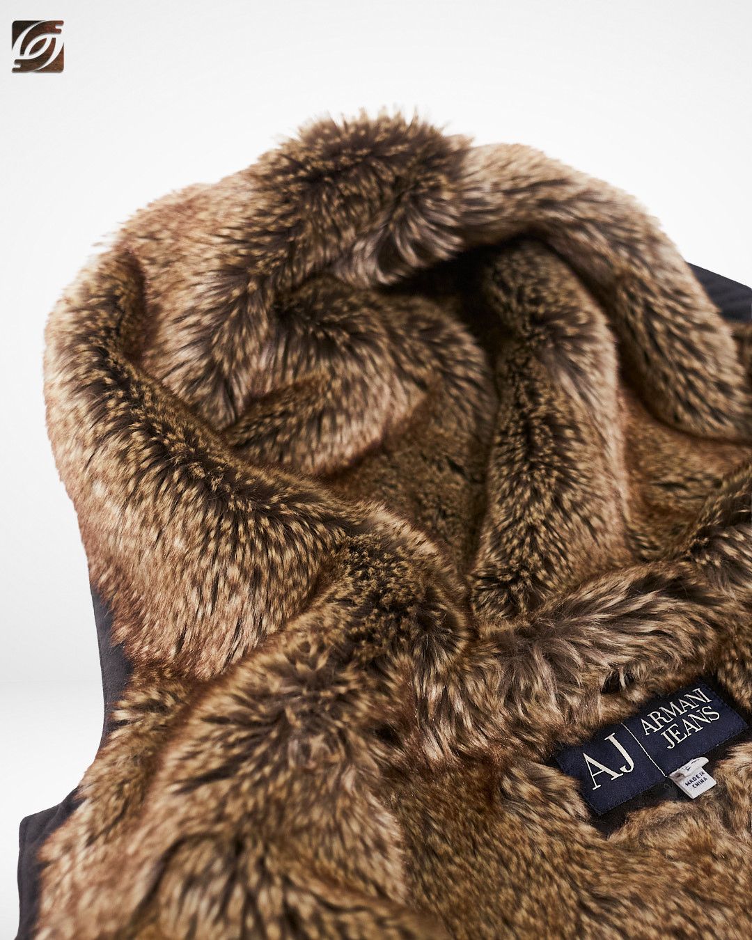 Giorgio Armani 1990s Fur-Lined Gamuza Hoodie Size US M / EU 48-50 / 2 - 9 Thumbnail